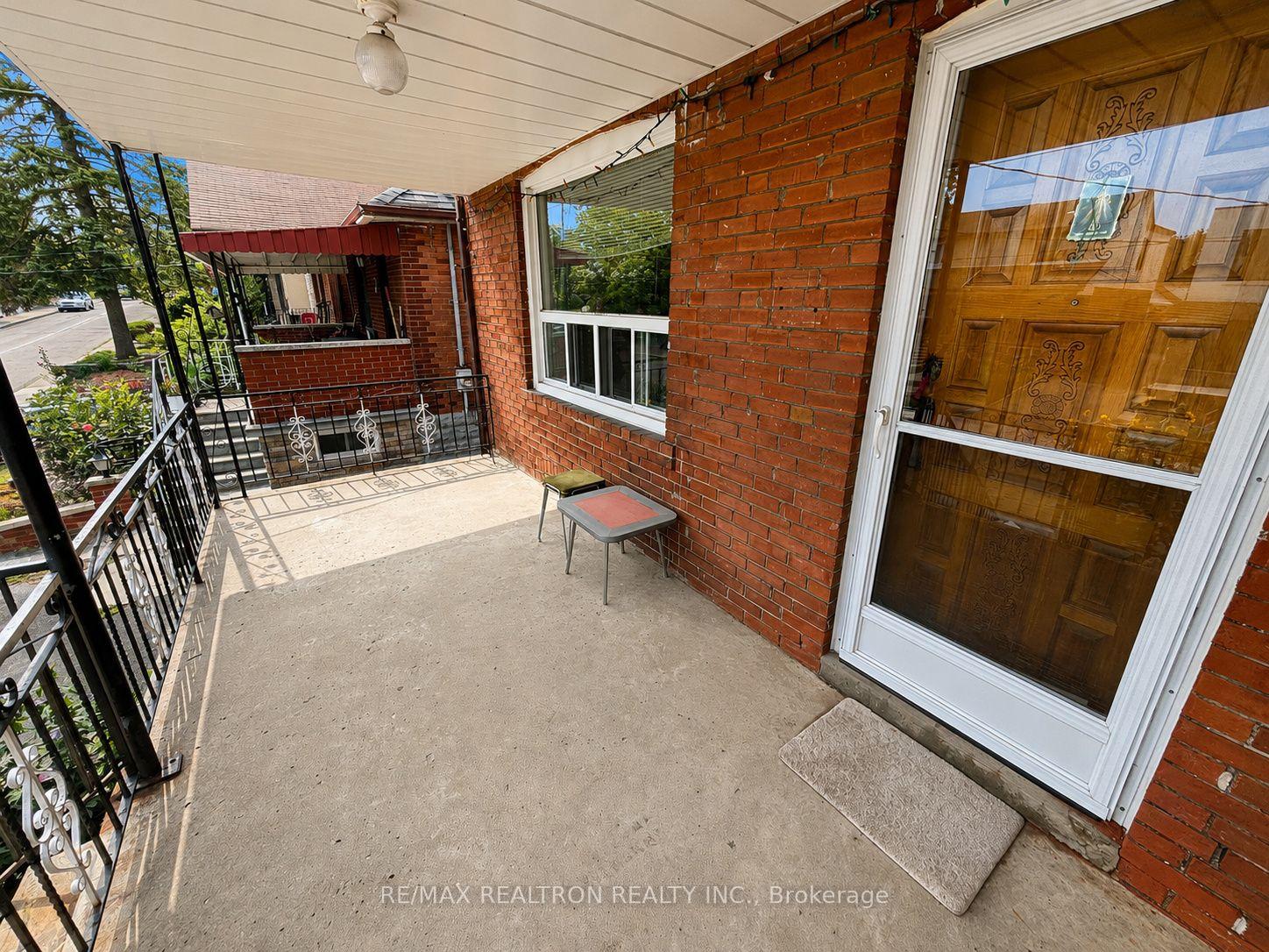 Photo 7 of 442 Northcliffe Boulevard, Toronto, Oakwood Village — HOMEH