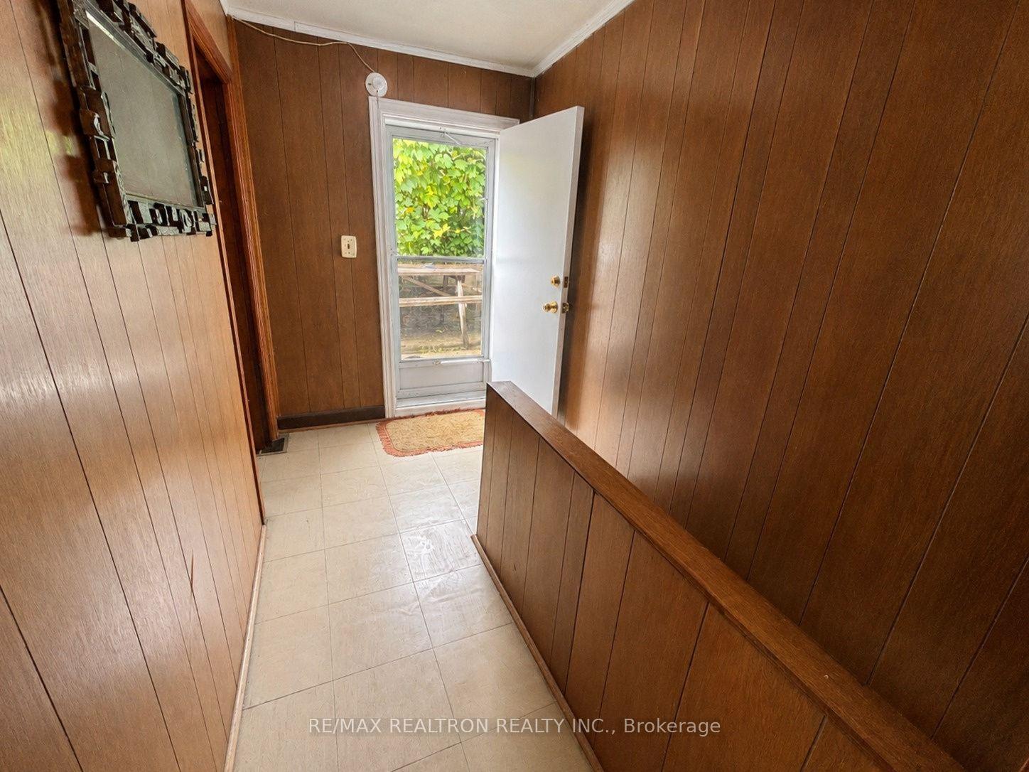 Photo 25 of 442 Northcliffe Boulevard, Toronto, Oakwood Village — HOMEH