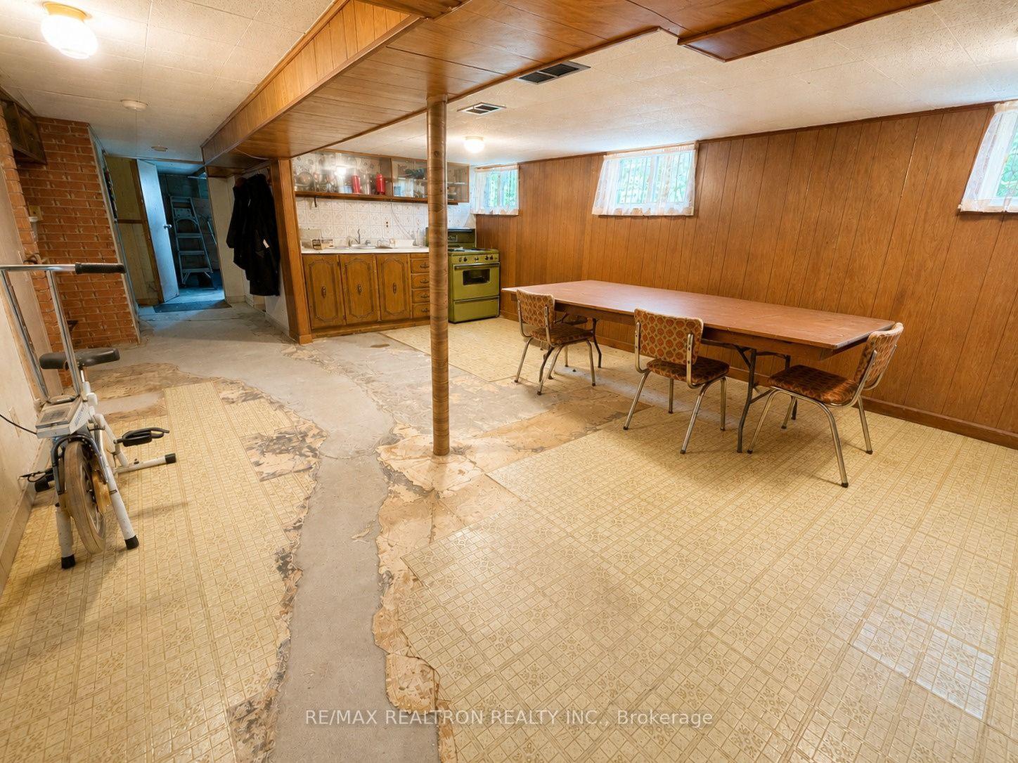 Photo 27 of 442 Northcliffe Boulevard, Toronto, Oakwood Village — HOMEH