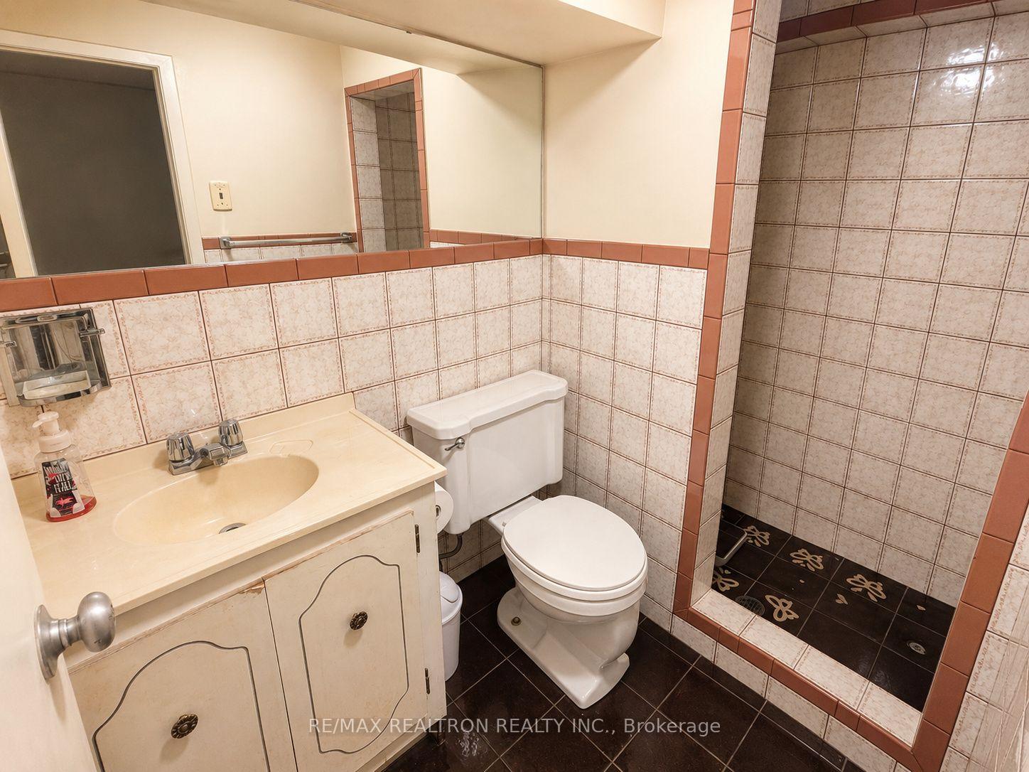 Photo 28 of 442 Northcliffe Boulevard, Toronto, Oakwood Village — HOMEH