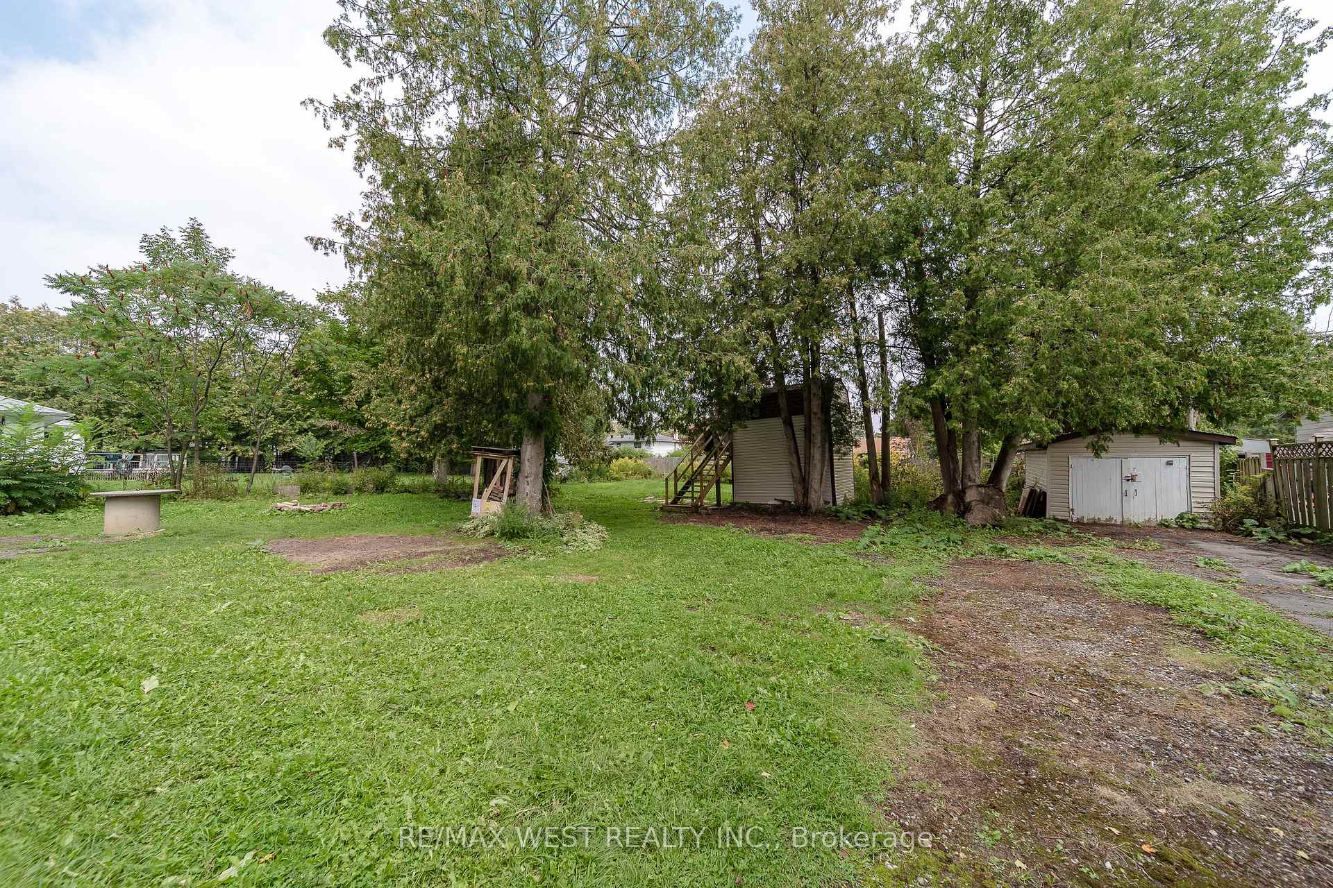 Photo 23 of 2801 25 Side Road, Innisfil, Rural Innisfil — HOMEH