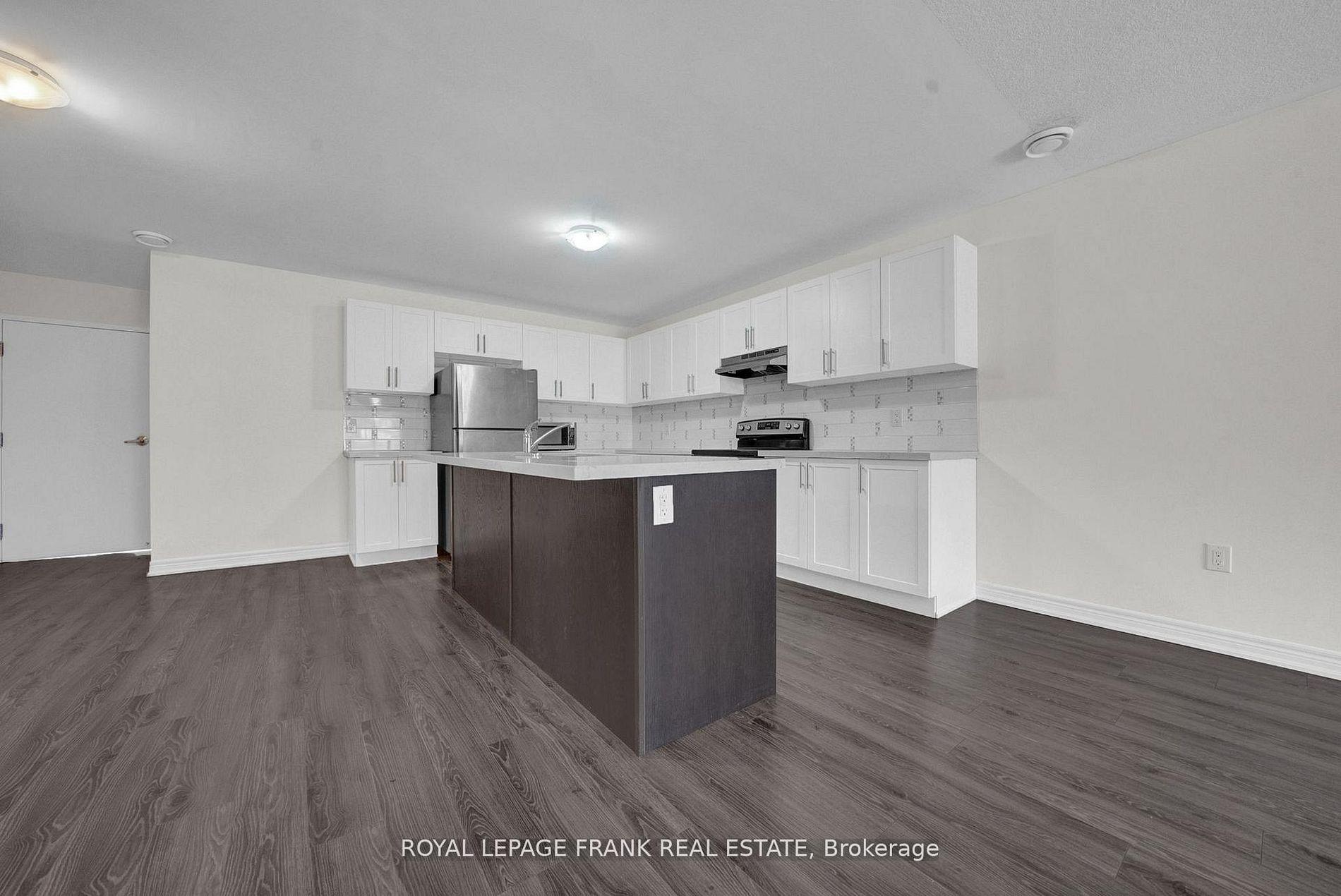 Photo 8 of 402 Olive Avenue, Oshawa, Central — HOMEH