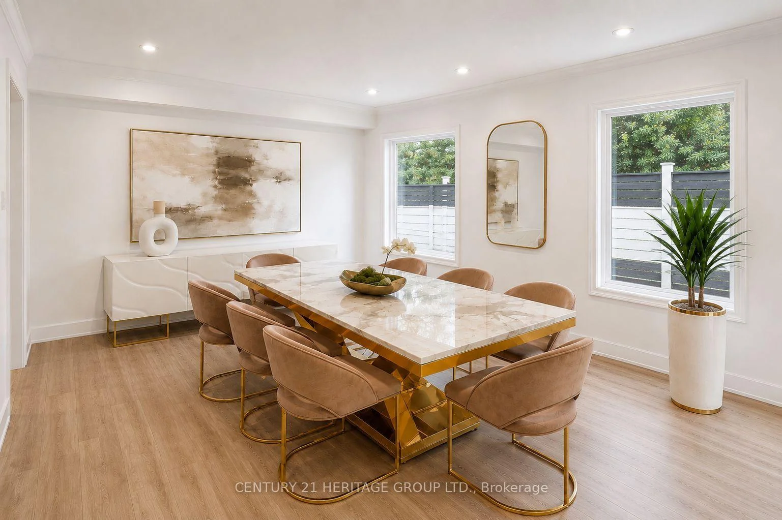 Photo 9 of 187 Glenway Circle, Newmarket, Glenway Estates — HOMEH