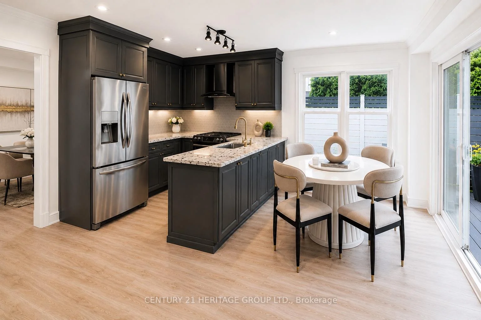 Photo 16 of 187 Glenway Circle, Newmarket, Glenway Estates — HOMEH