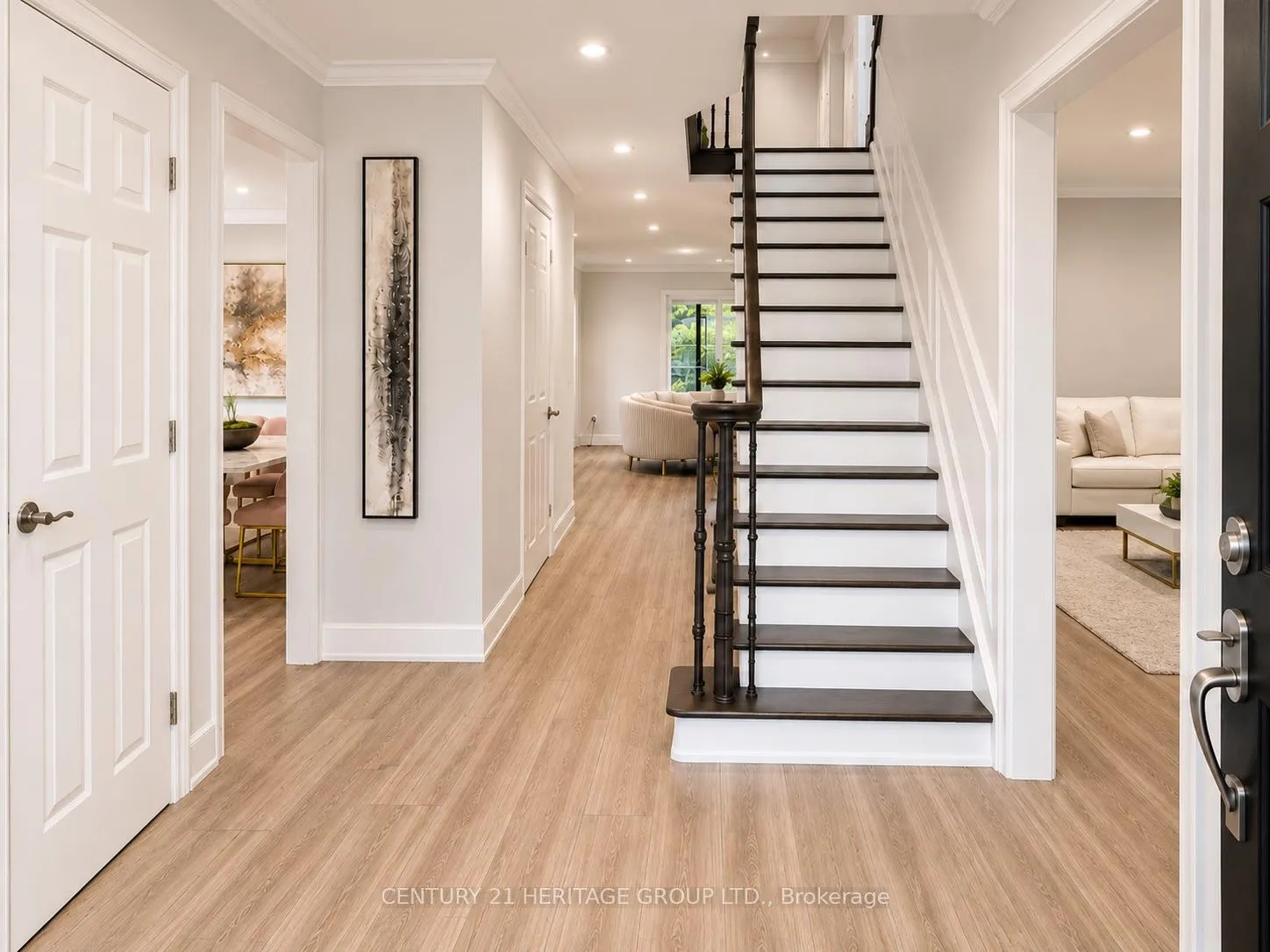 Photo 21 of 187 Glenway Circle, Newmarket, Glenway Estates — HOMEH