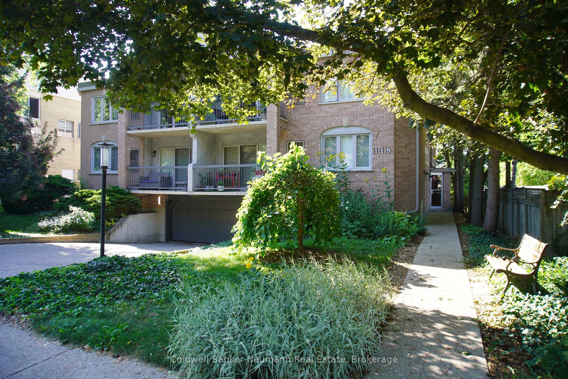 Photo 2 of Unit 101, 119 Water Street, Guelph, Dovercliffe Park/Old University — HOMEH