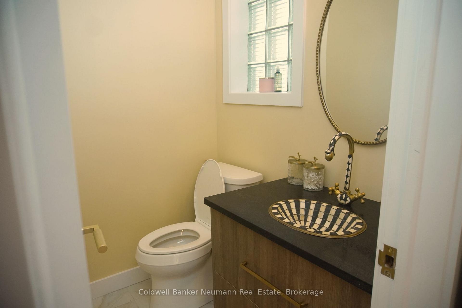 Photo 15 of Unit 101, 119 Water Street, Guelph, Dovercliffe Park/Old University — HOMEH