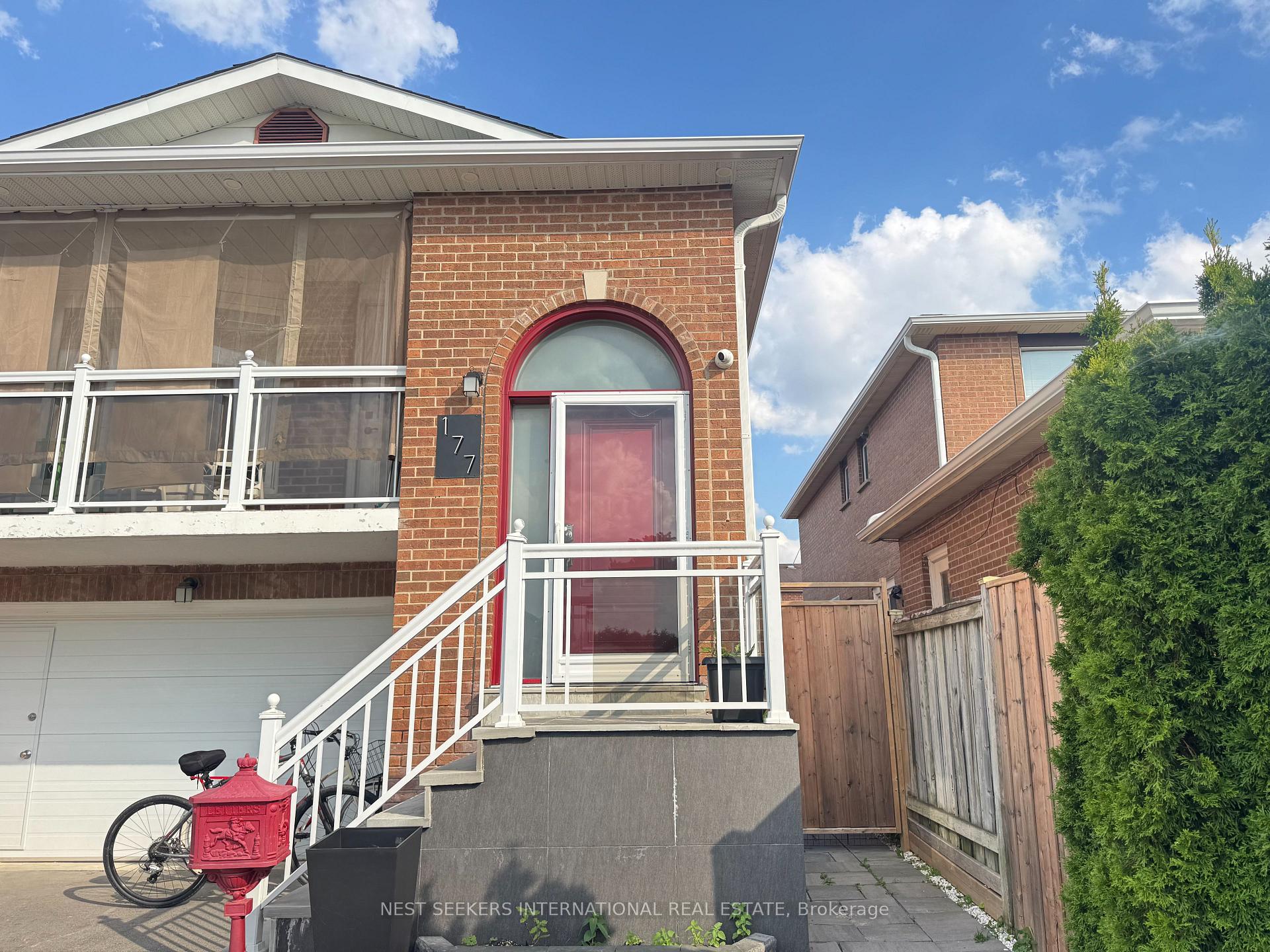 Front of 177 Aberdeen Avenue