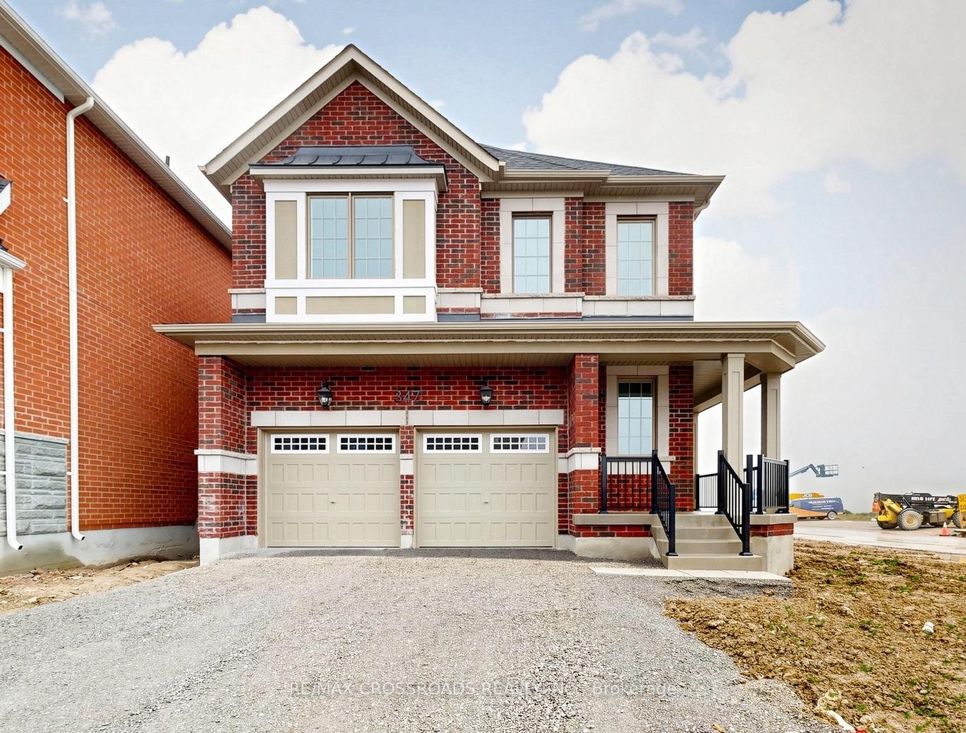 Photo 2 of 347 Berczy Green Drive, Markham, Rural Markham — HOMEH