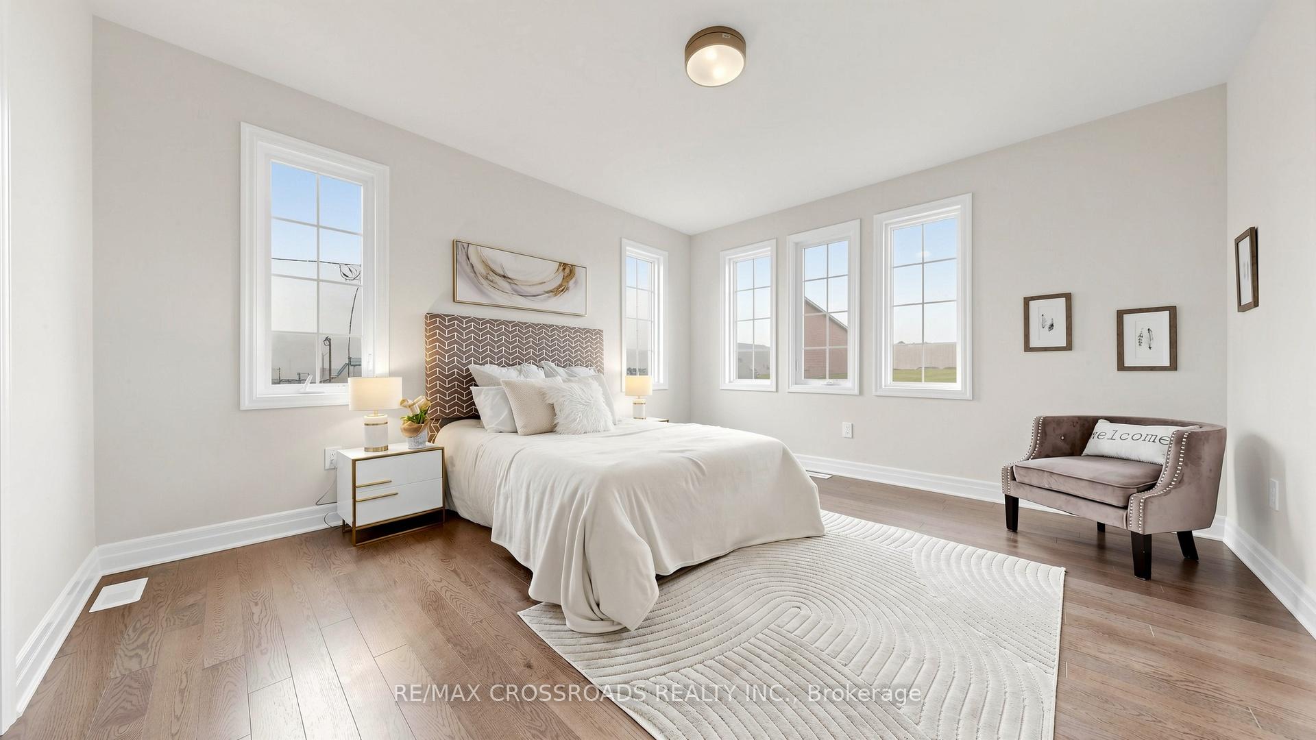Photo 18 of 347 Berczy Green Drive, Markham, Rural Markham — HOMEH