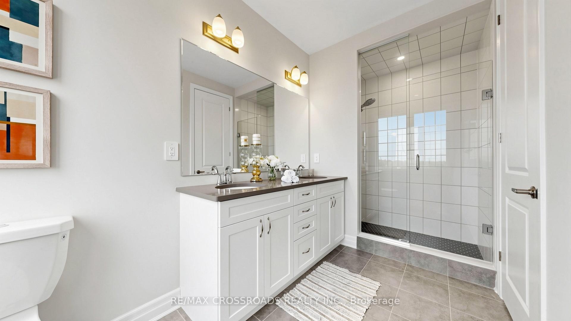 Photo 21 of 347 Berczy Green Drive, Markham, Rural Markham — HOMEH