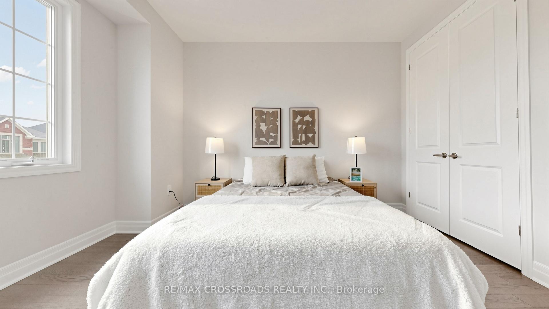 Photo 28 of 347 Berczy Green Drive, Markham, Rural Markham — HOMEH