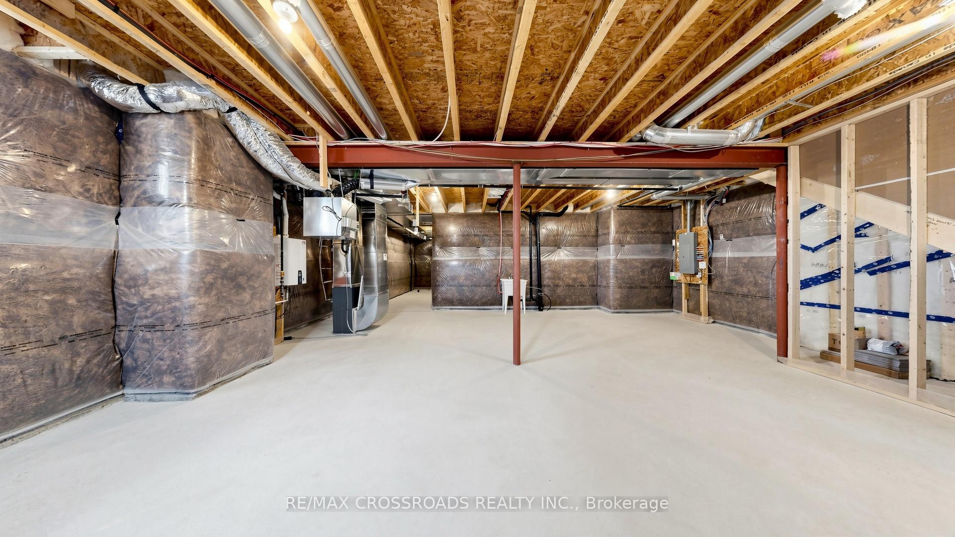 Photo 33 of 347 Berczy Green Drive, Markham, Rural Markham — HOMEH