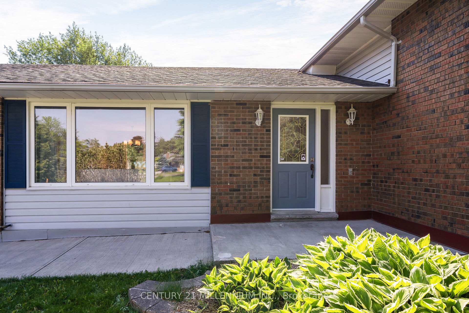 Photo 5 of 41 Douglas Crescent, Erin, Rural Erin — HOMEH