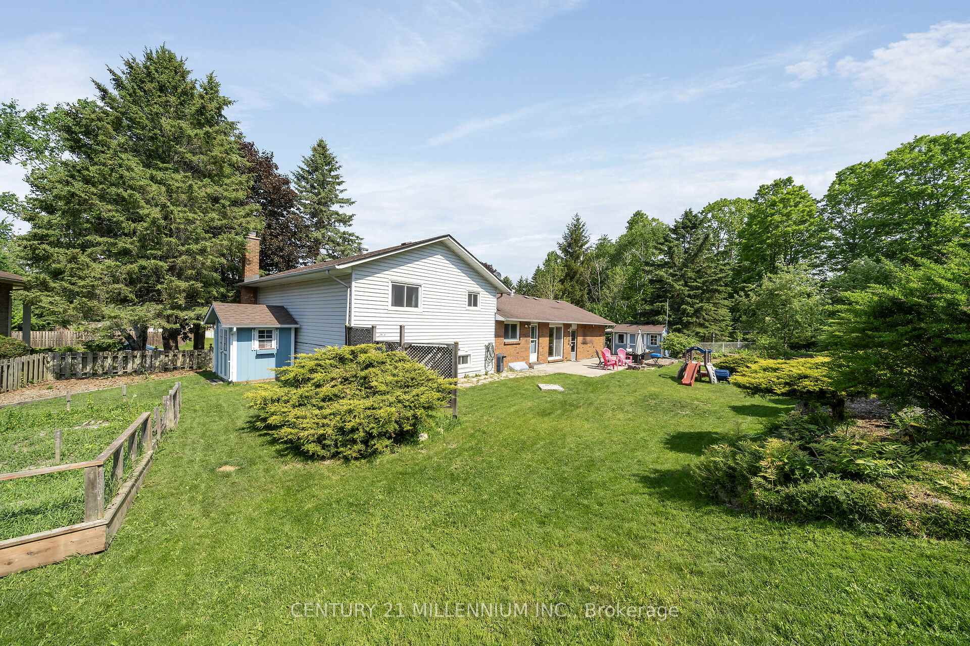 Photo 39 of 41 Douglas Crescent, Erin, Rural Erin — HOMEH