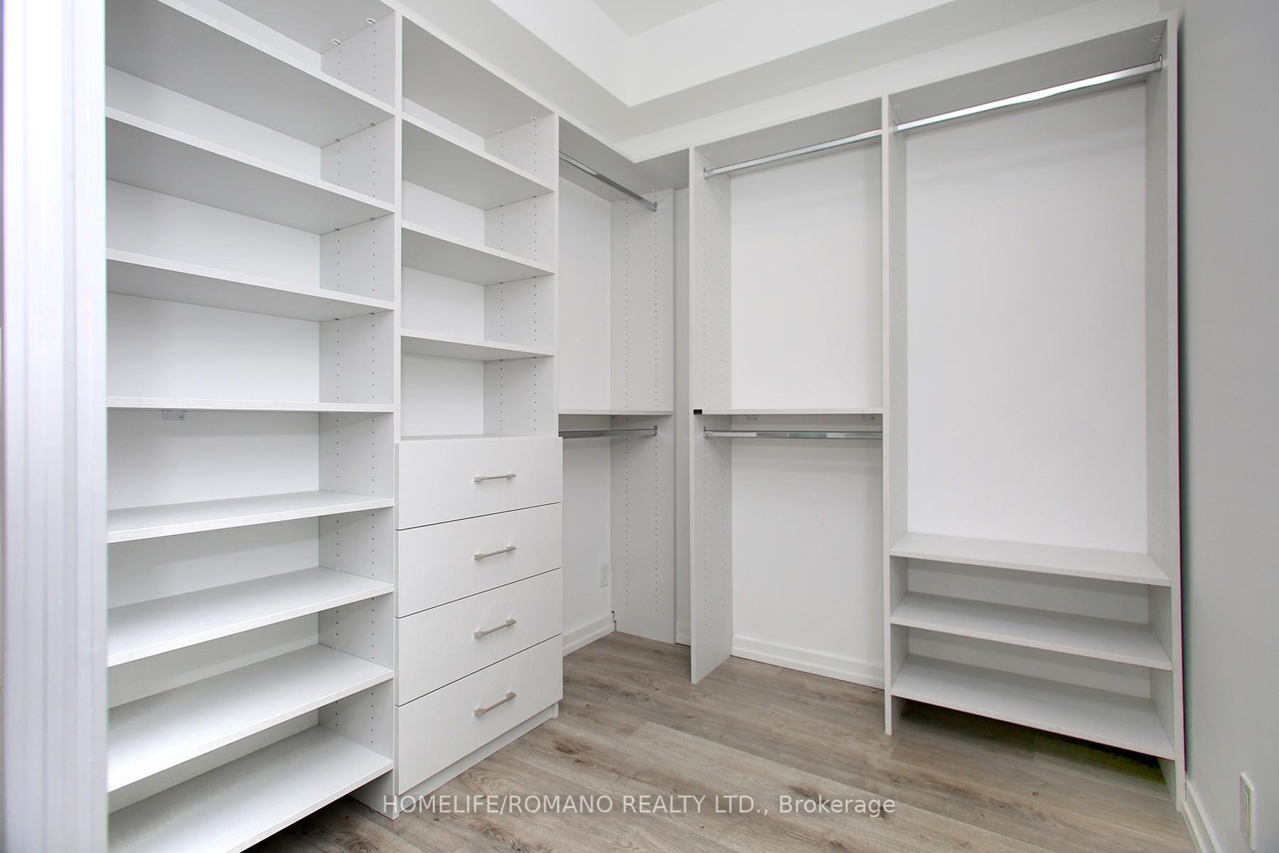 Photo 5 of Unit 1507, 7890 Jane Street, Vaughan, Vaughan Corporate Centre — HOMEH