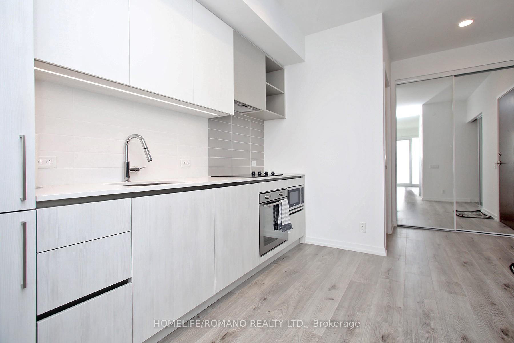 Photo 8 of Unit 1507, 7890 Jane Street, Vaughan, Vaughan Corporate Centre — HOMEH