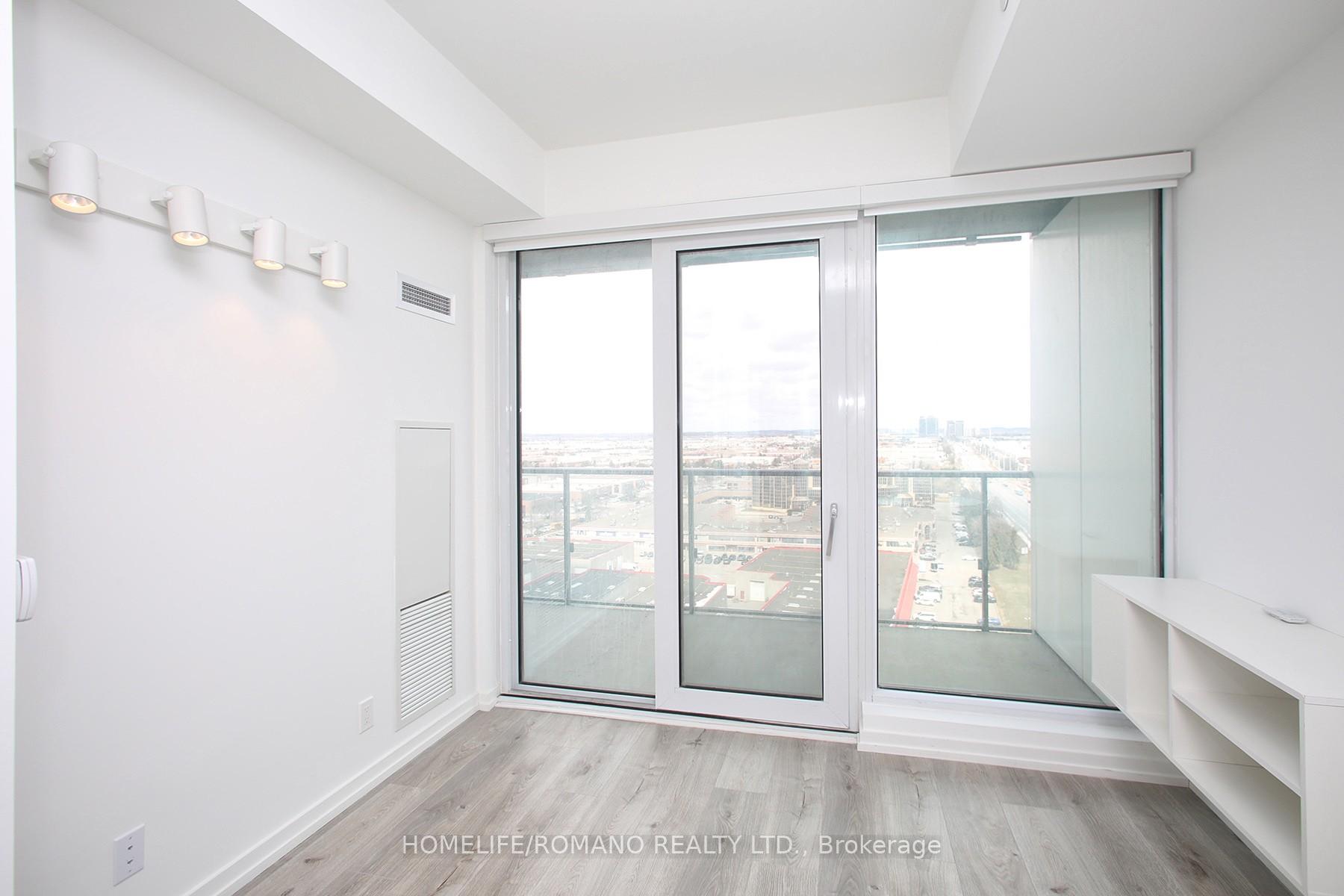 Photo 11 of Unit 1507, 7890 Jane Street, Vaughan, Vaughan Corporate Centre — HOMEH