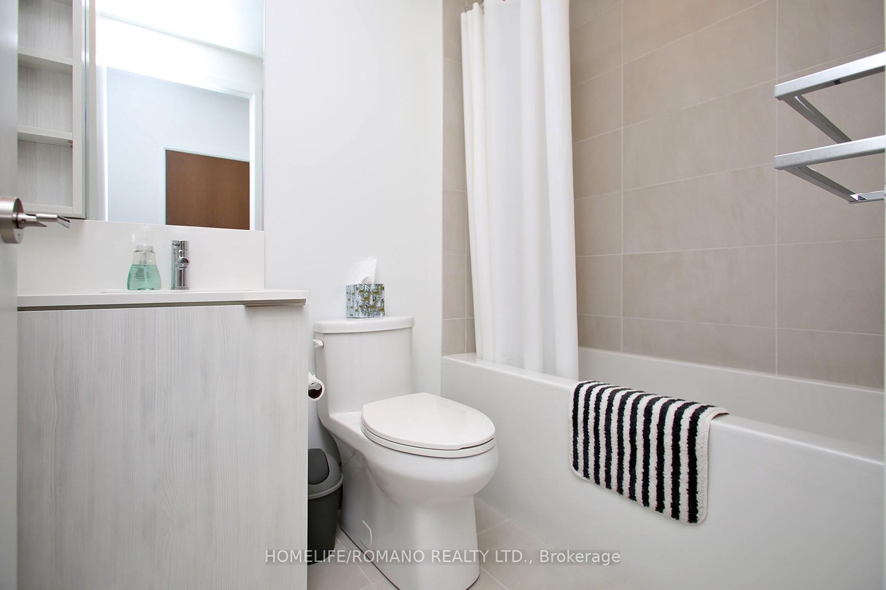 Photo 14 of Unit 1507, 7890 Jane Street, Vaughan, Vaughan Corporate Centre — HOMEH