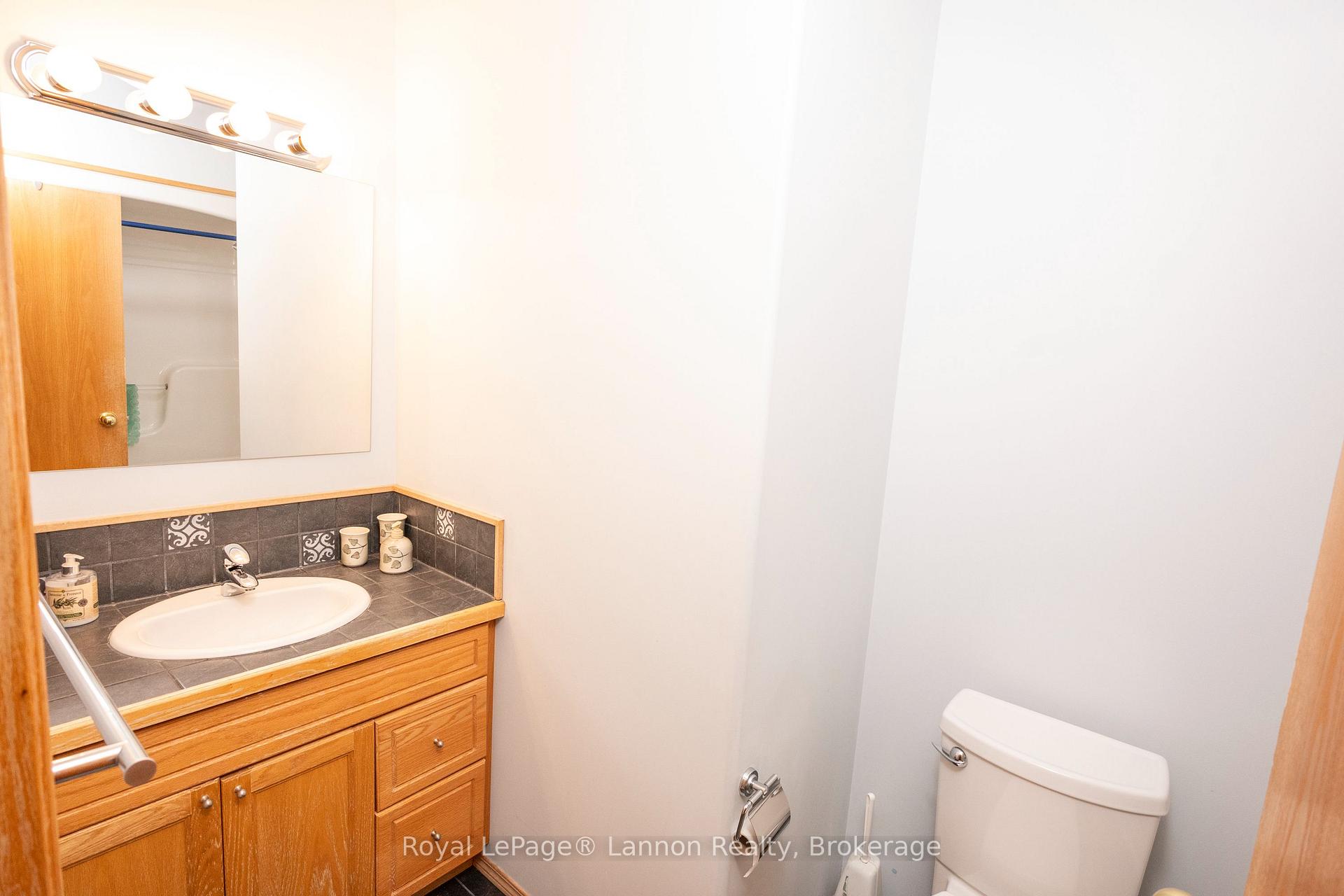 Photo 28 of 2196 Falconcrest Drive, Thunder Bay, Riverdale Road — HOMEH
