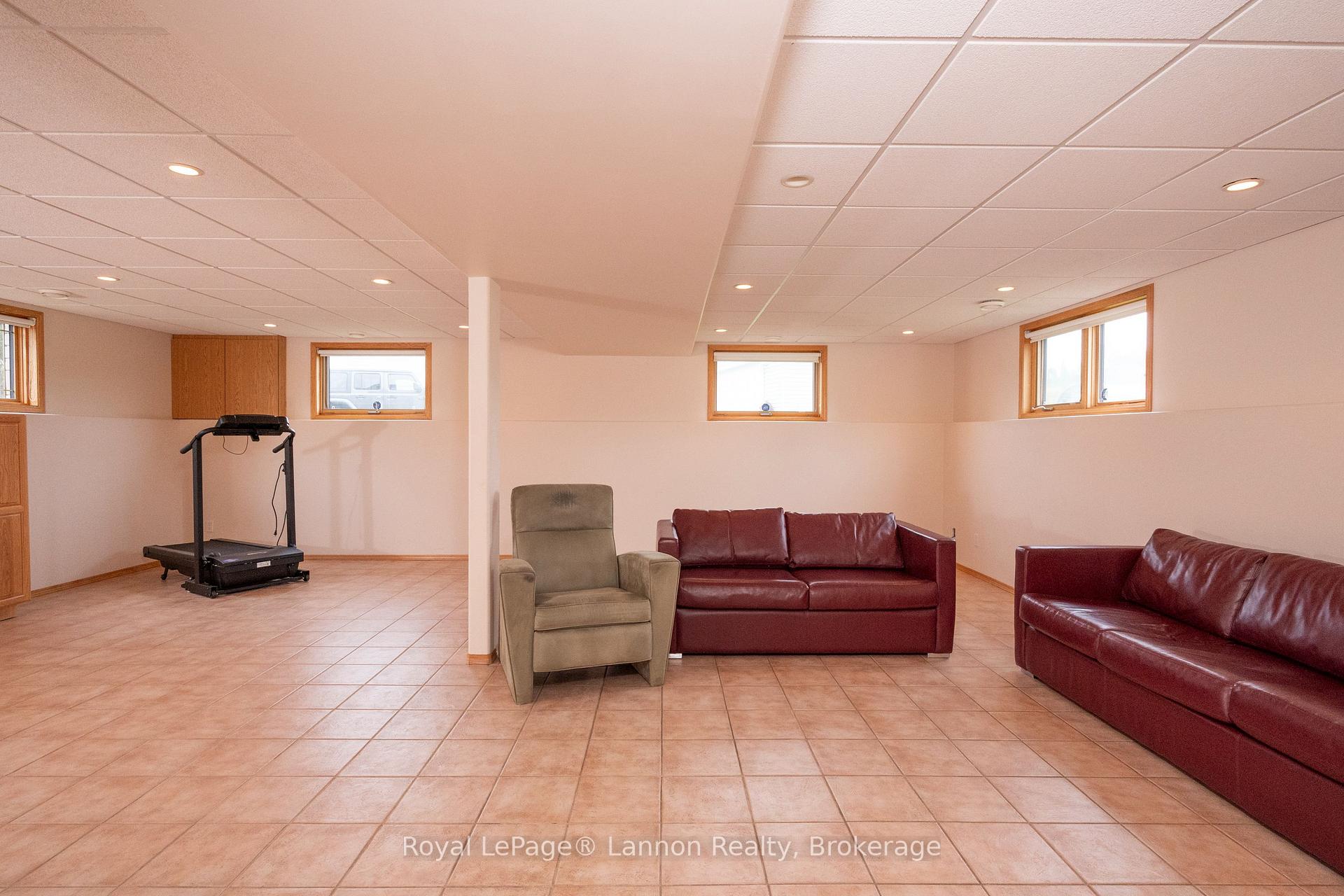 Photo 38 of 2196 Falconcrest Drive, Thunder Bay, Riverdale Road — HOMEH
