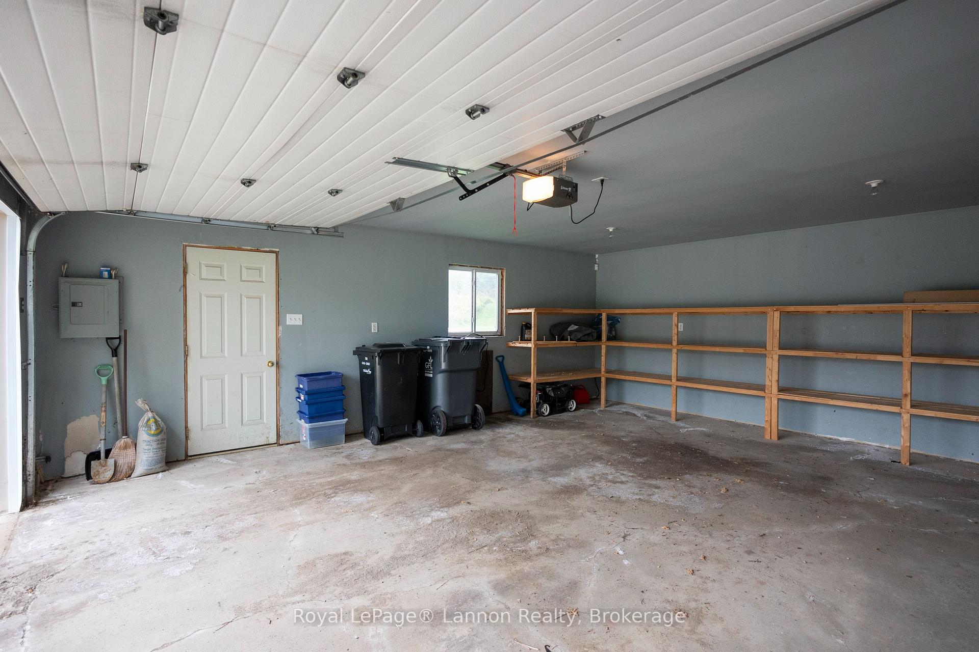 Photo 51 of 2196 Falconcrest Drive, Thunder Bay, Riverdale Road — HOMEH