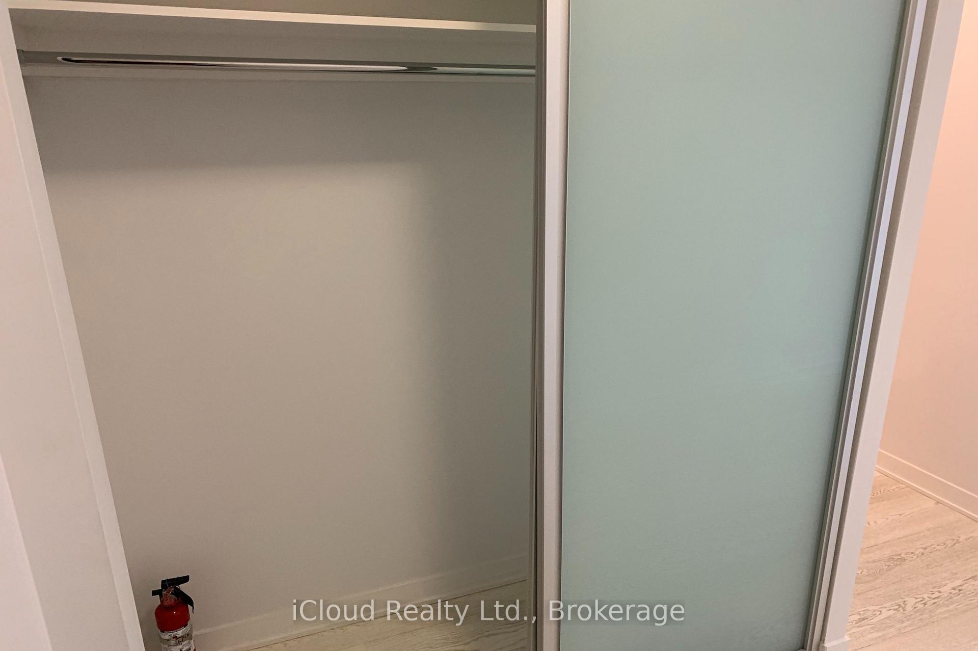 Photo 7 of Unit PH-3103, 90 Park Lawn, Etobicoke, Mimico — HOMEH