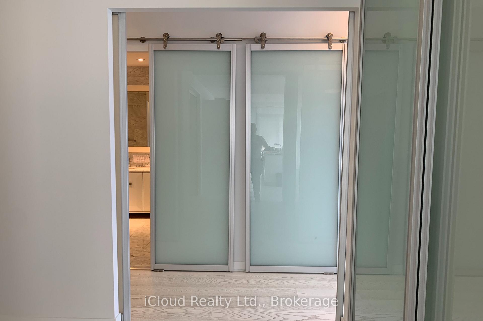 Photo 12 of Unit PH-3103, 90 Park Lawn, Etobicoke, Mimico — HOMEH