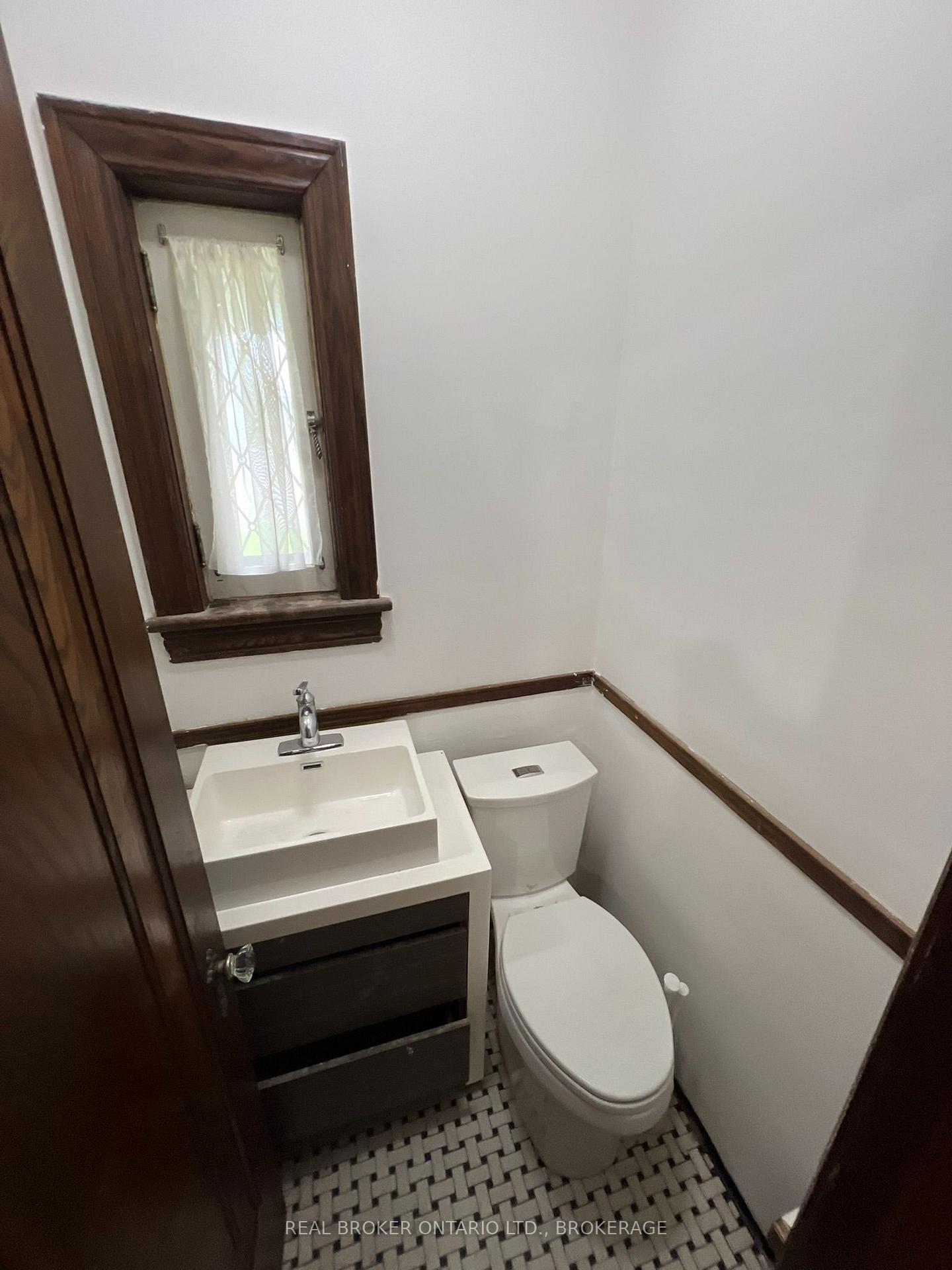 Photo 6 of 320 2nd Street E, Cornwall, Cornwall — HOMEH