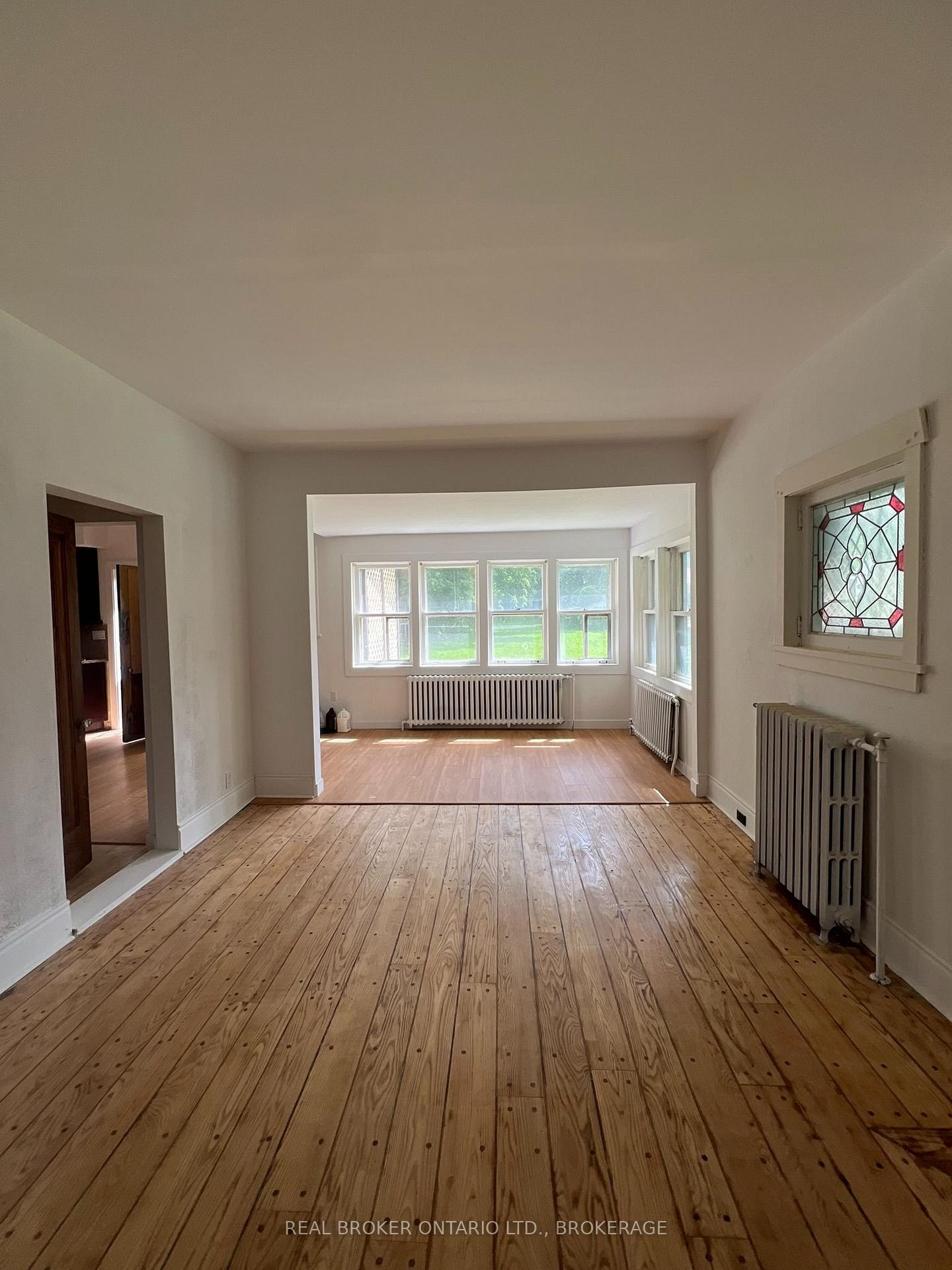 Photo 12 of 320 2nd Street E, Cornwall, Cornwall — HOMEH