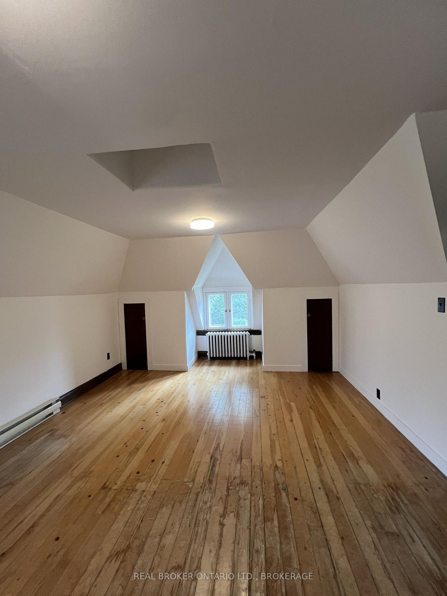 Photo 22 of 320 2nd Street E, Cornwall, Cornwall — HOMEH