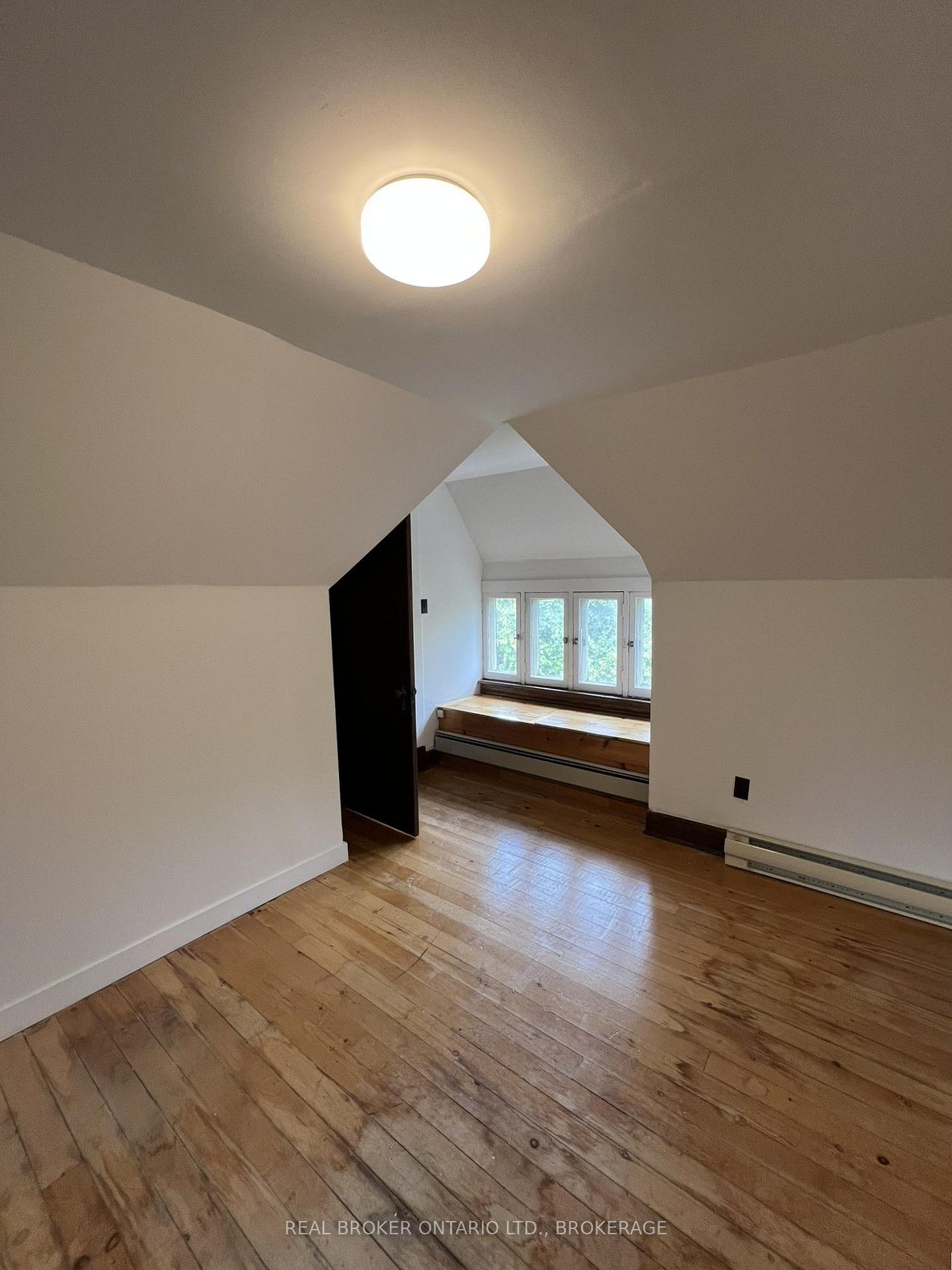 Photo 25 of 320 2nd Street E, Cornwall, Cornwall — HOMEH