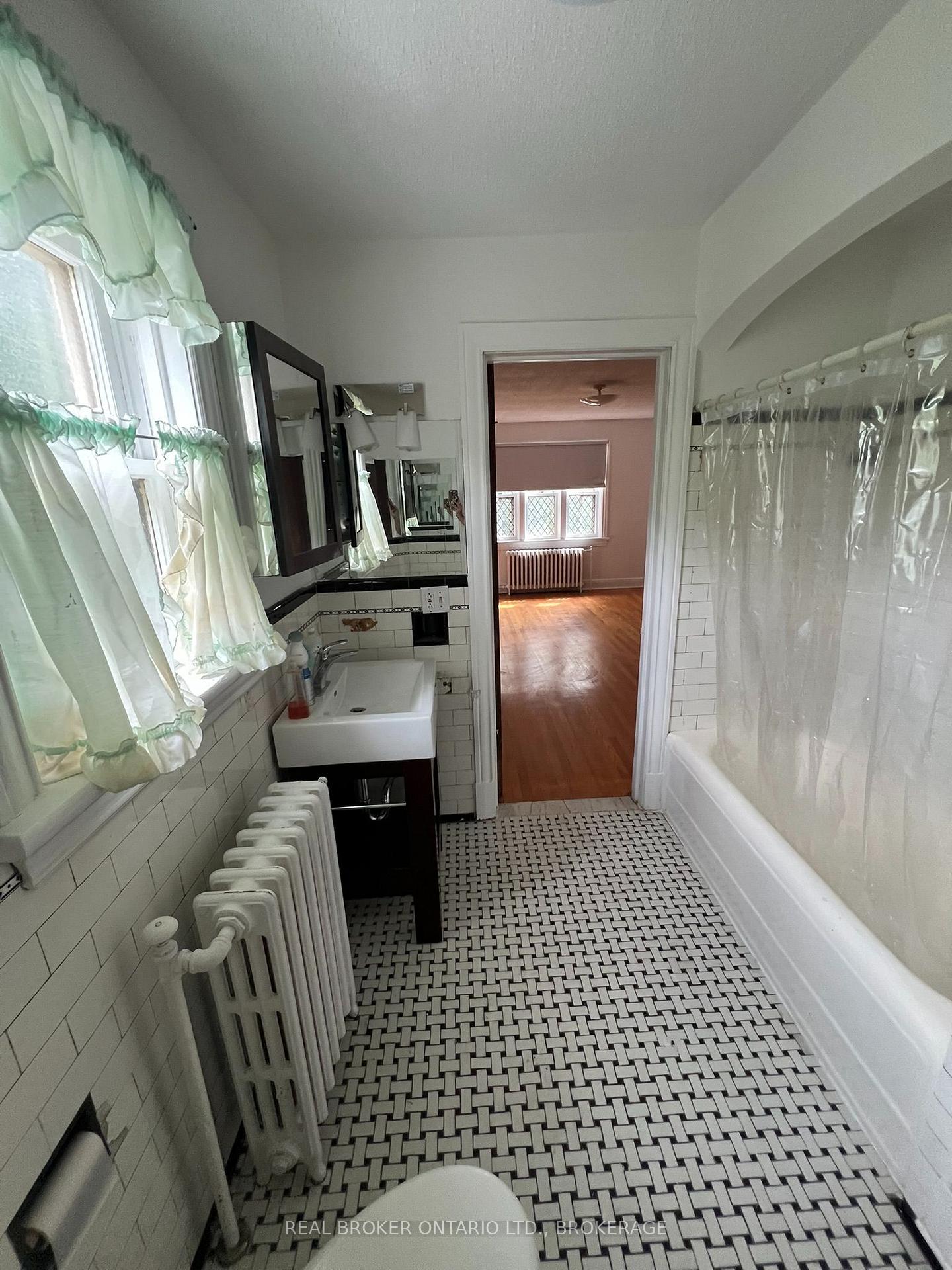 Photo 37 of 320 2nd Street E, Cornwall, Cornwall — HOMEH