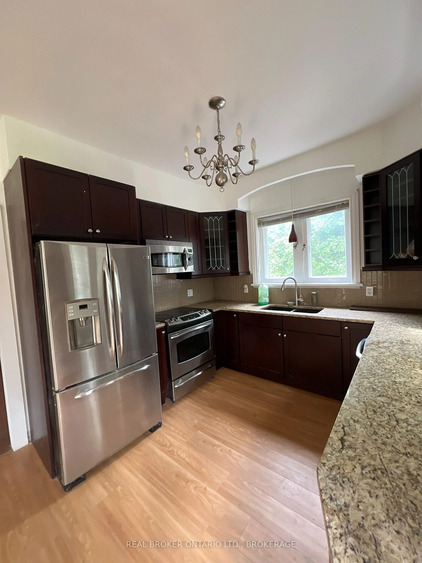 Photo 16 of 320 2nd Street E, Cornwall, Cornwall — HOMEH