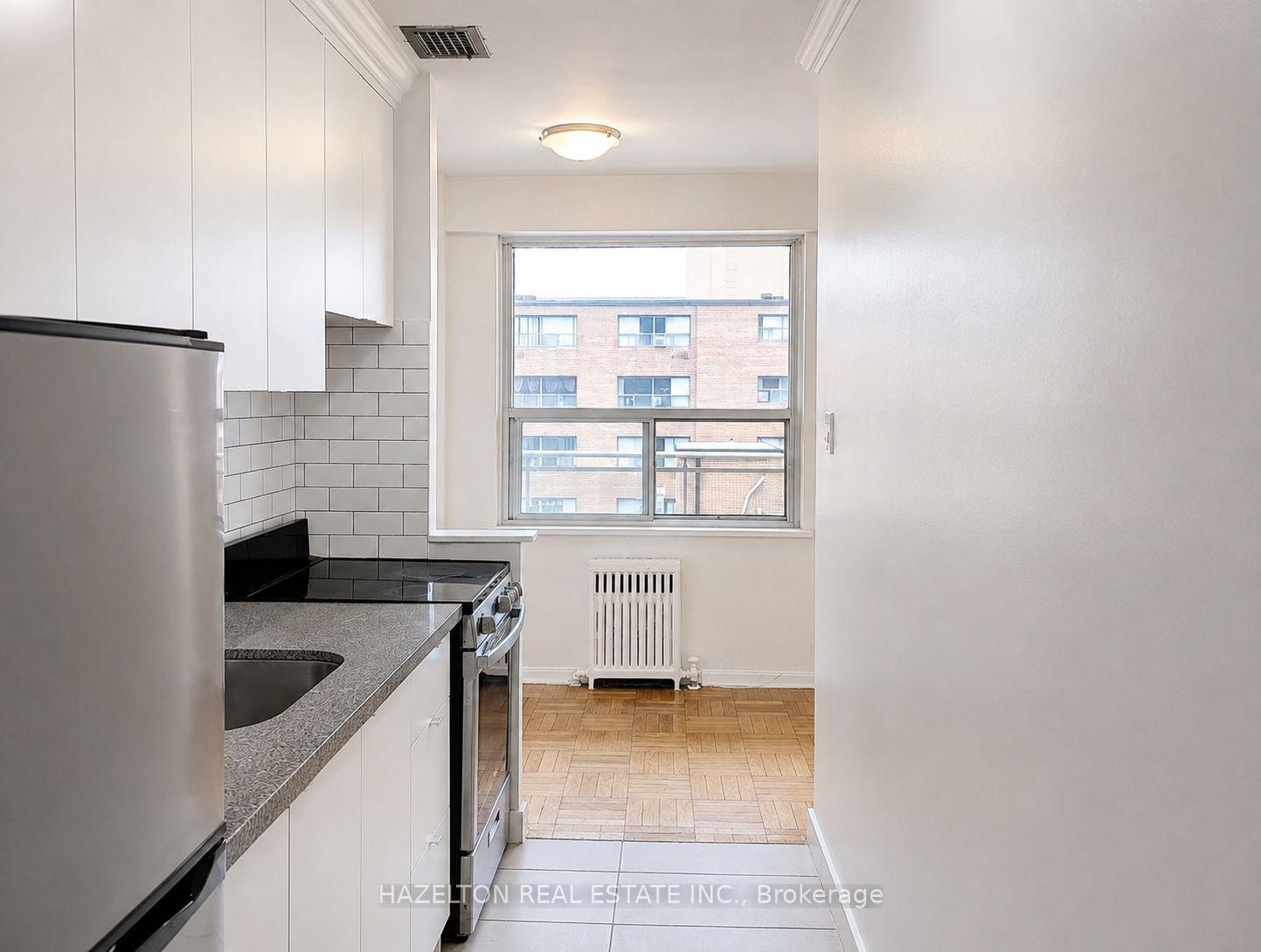 Photo 6 of Unit 604, 206 St George Street, Toronto, The Annex — HOMEH
