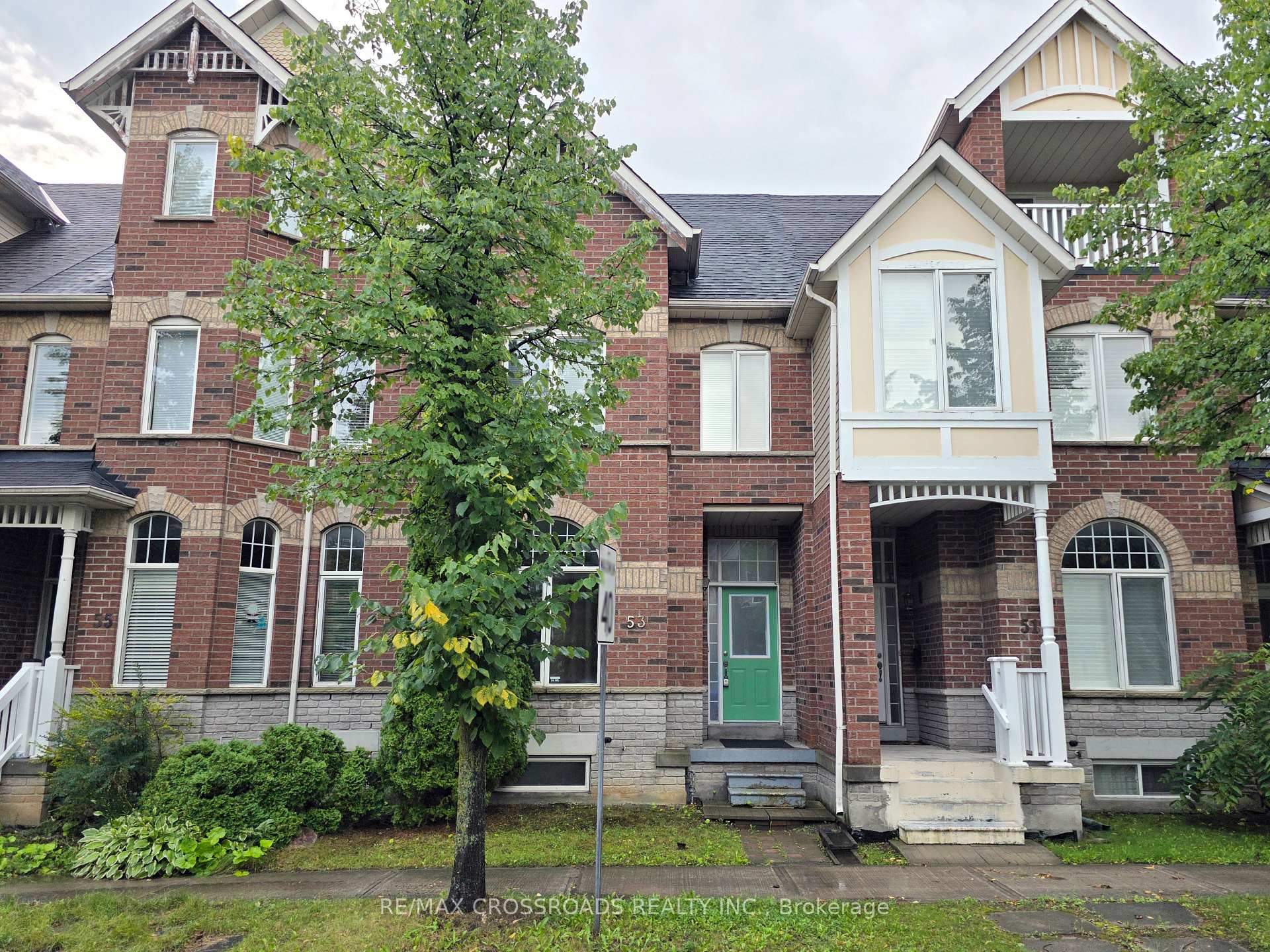Photo 2 of 53 Cornell Park Avenue, Markham, Cornell — HOMEH