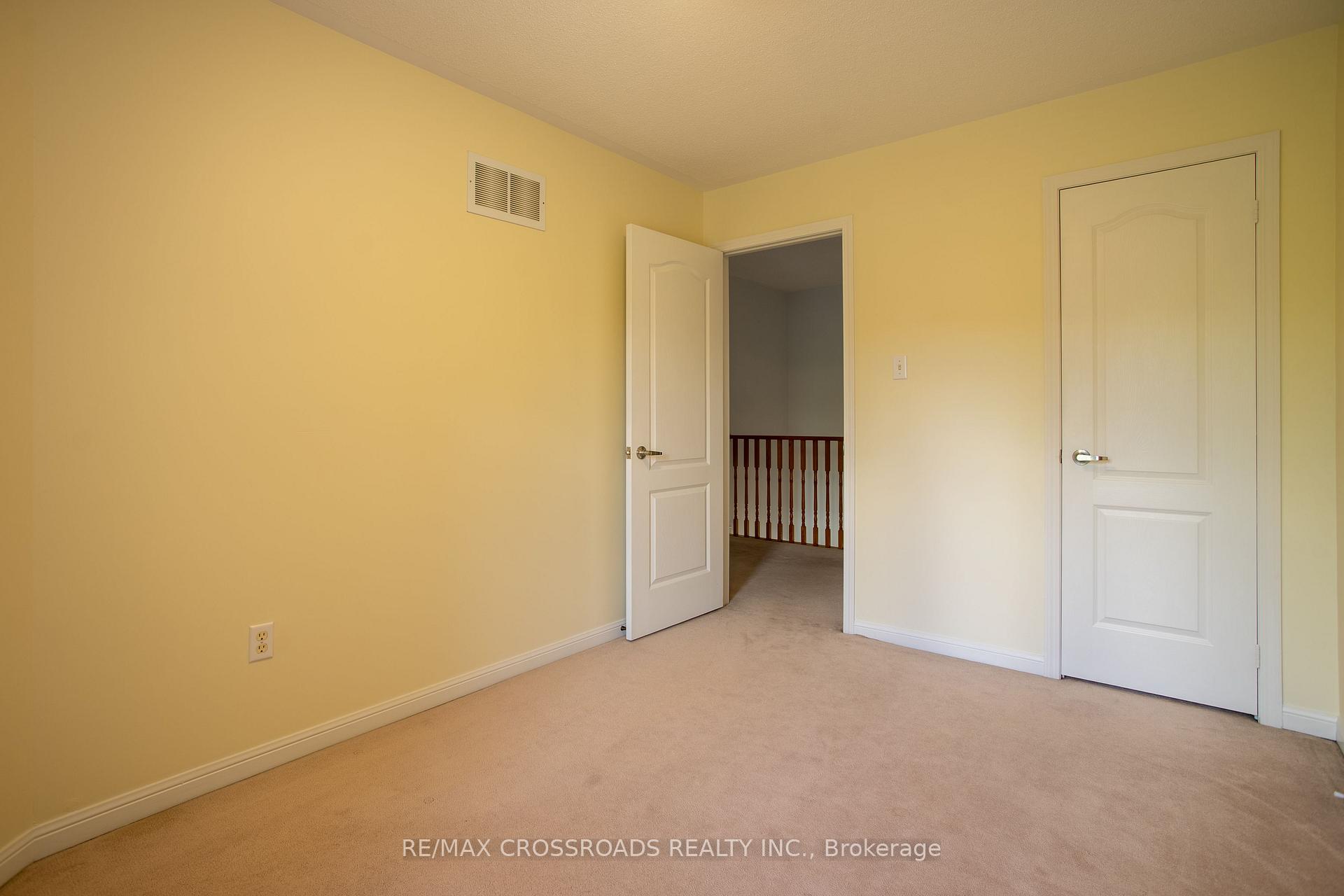 Photo 17 of 53 Cornell Park Avenue, Markham, Cornell — HOMEH