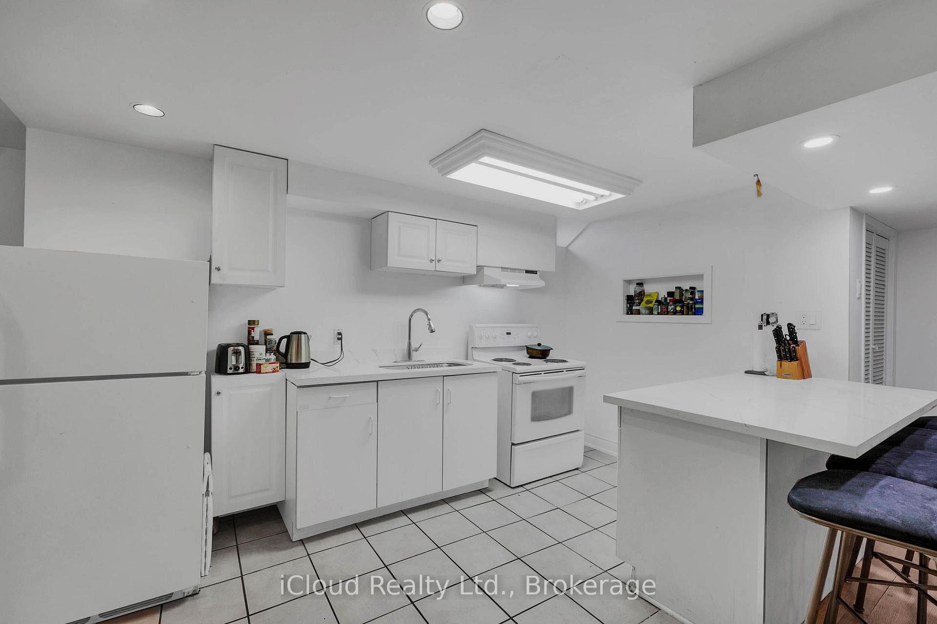 Photo 34 of 83 Fairglen Avenue, Brampton, Brampton West — HOMEH