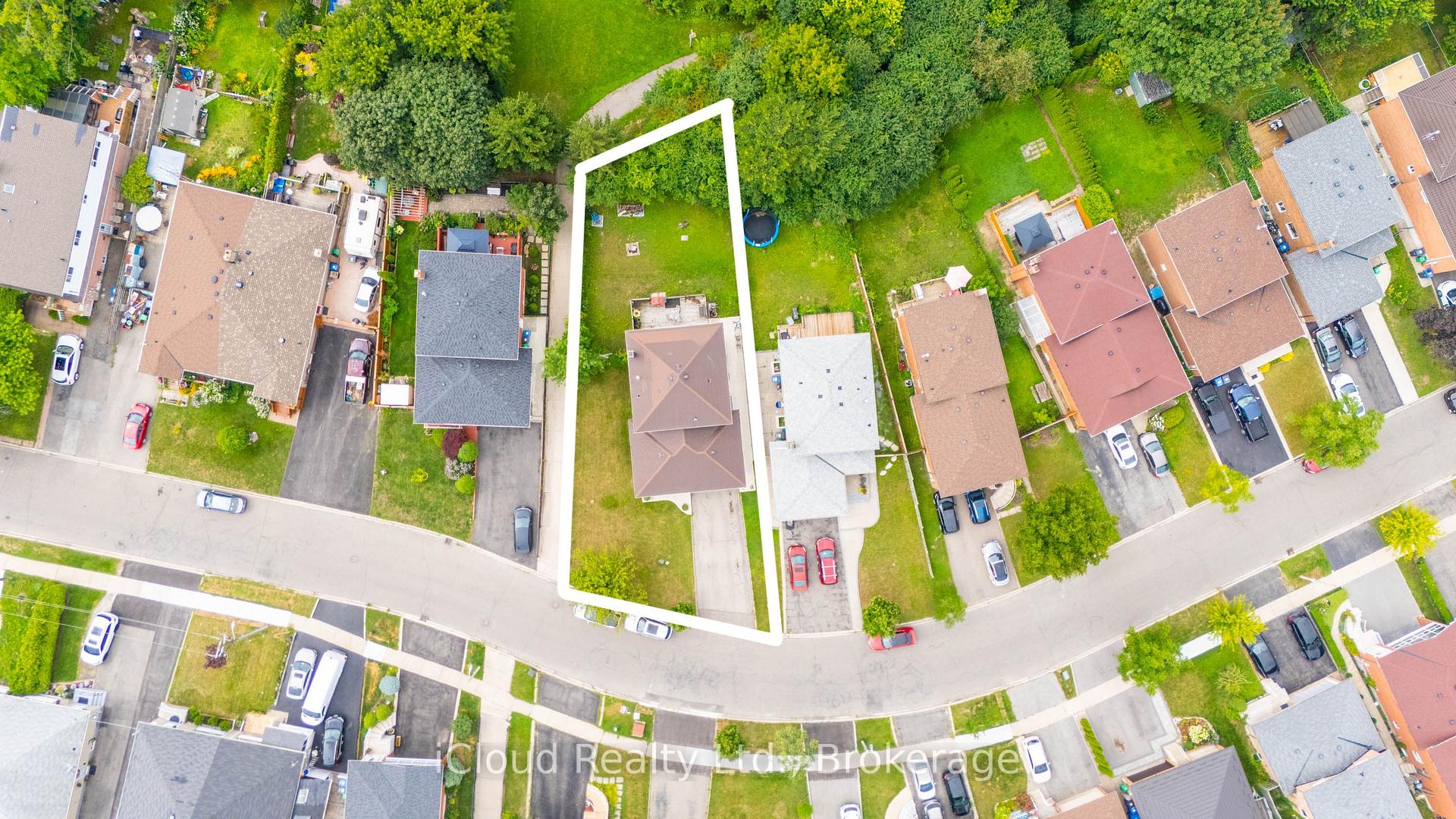 Photo 43 of 83 Fairglen Avenue, Brampton, Brampton West — HOMEH