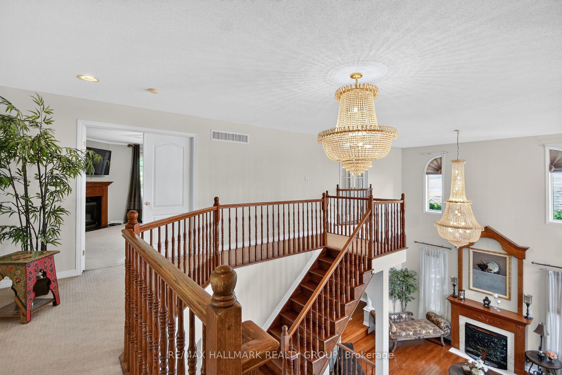 Photo 23 of 11 Taj Court, Ottawa, Hunt Club Park — HOMEH