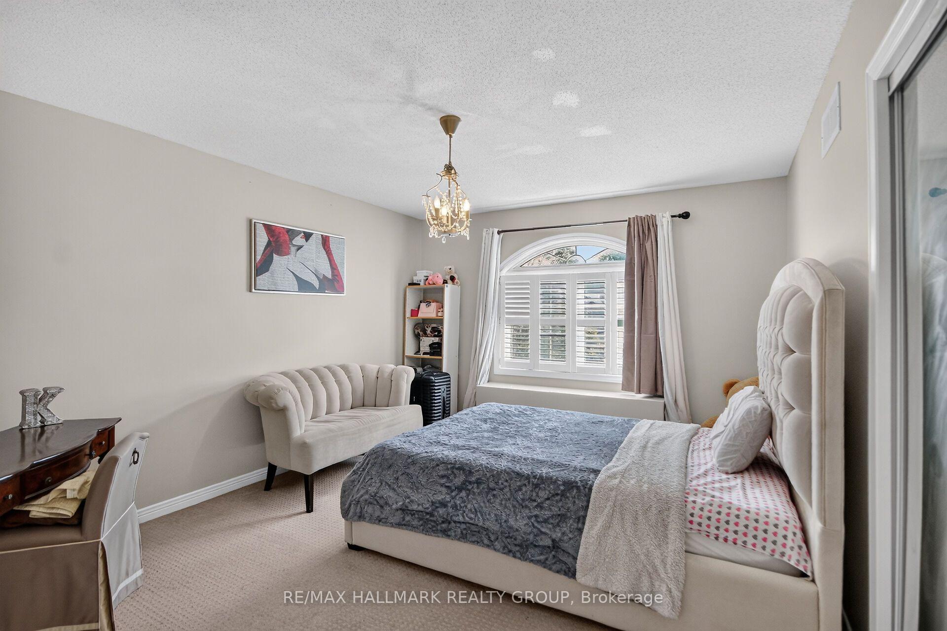 Photo 31 of 11 Taj Court, Ottawa, Hunt Club Park — HOMEH