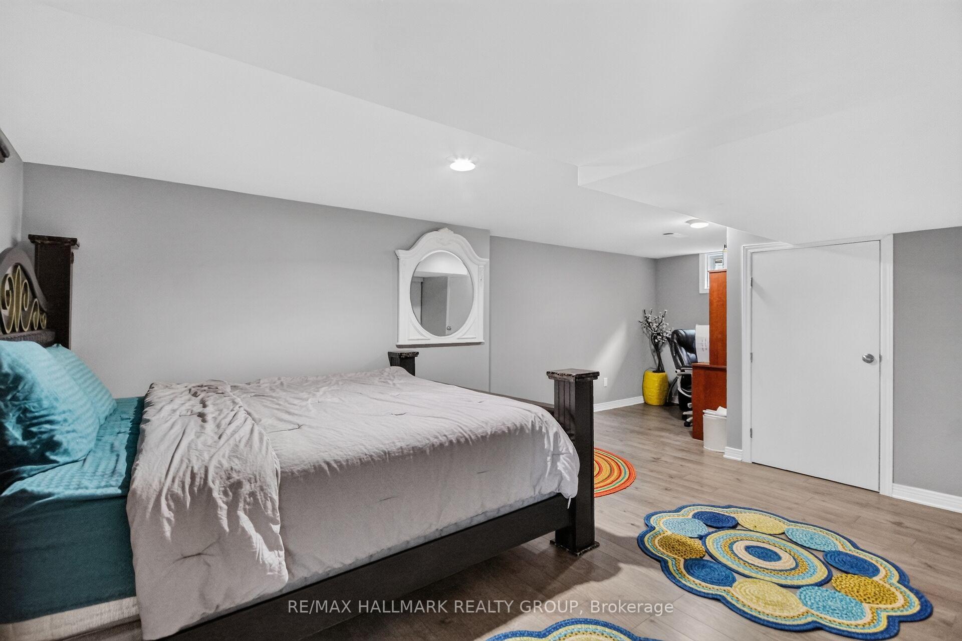 Photo 44 of 11 Taj Court, Ottawa, Hunt Club Park — HOMEH