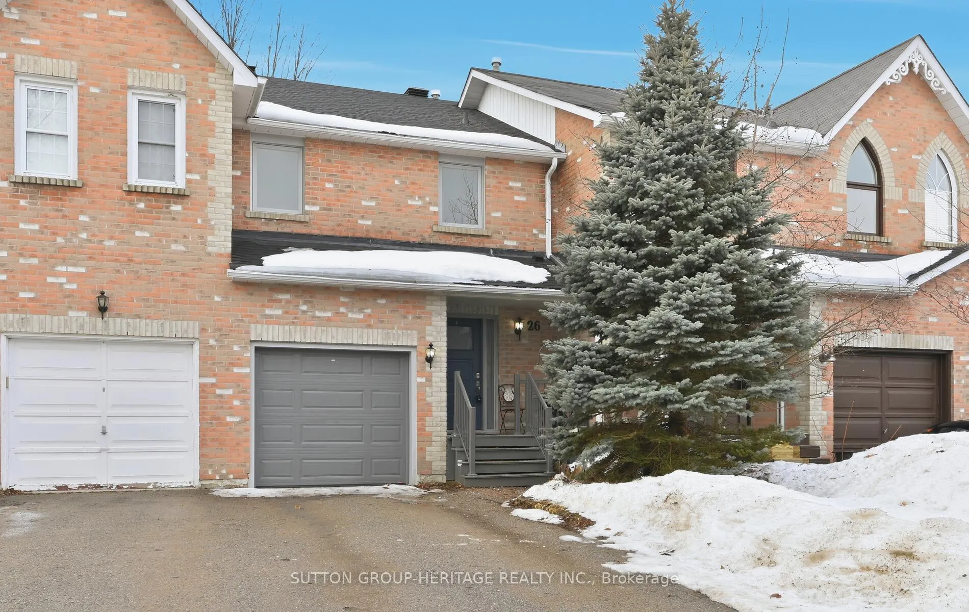 Photo 3 of 26 Wheler Court, Uxbridge — HOMEH