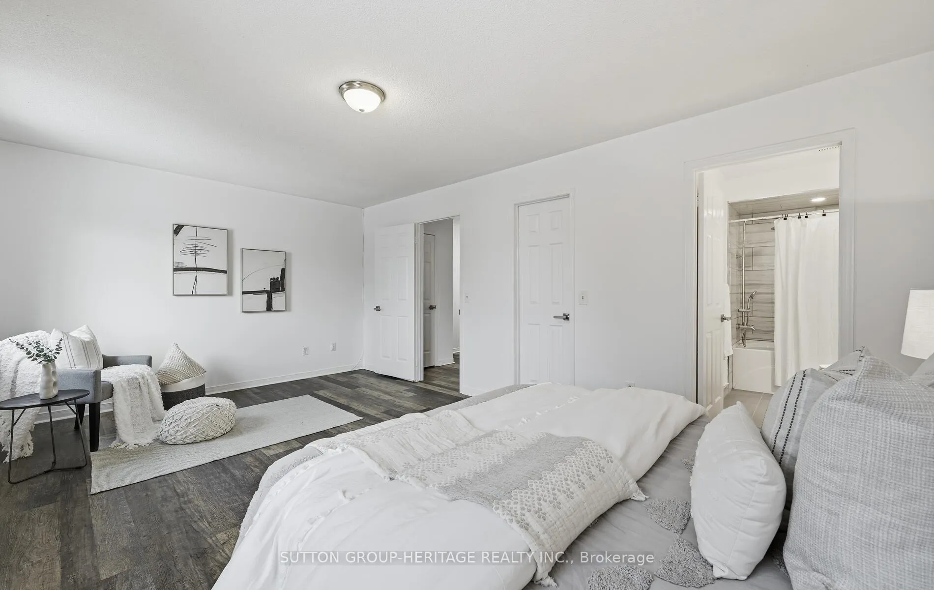 Photo 19 of 26 Wheler Court, Uxbridge — HOMEH