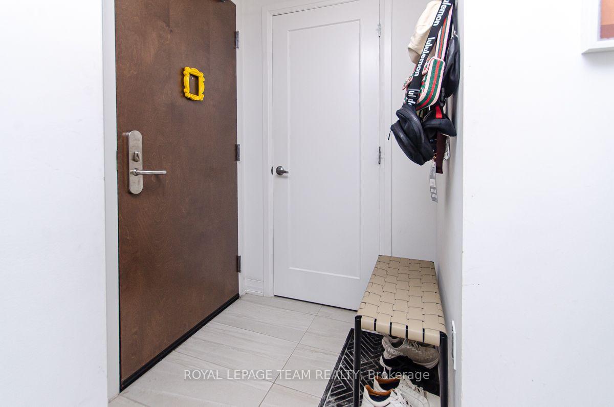 Photo 6 of Unit 901, 805 Carling Avenue, Ottawa, West Centre Town — HOMEH