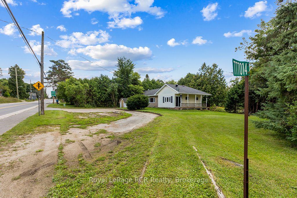 Photo 8 of 777014 10 Highway, Chatsworth — HOMEH