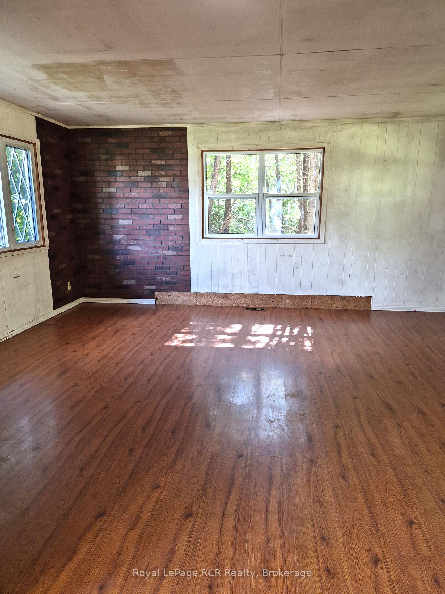 Photo 27 of 777014 10 Highway, Chatsworth — HOMEH