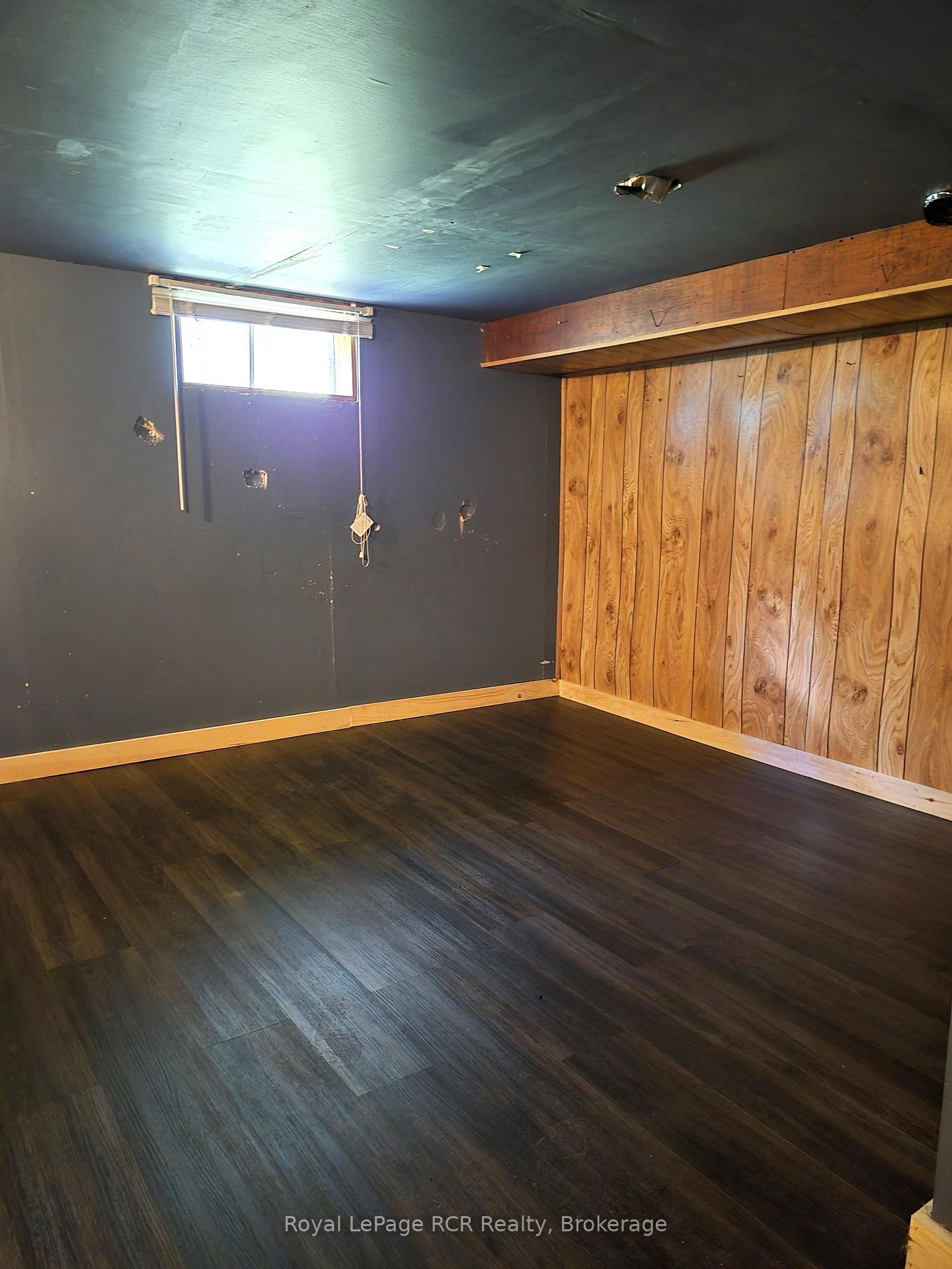 Photo 33 of 777014 10 Highway, Chatsworth — HOMEH