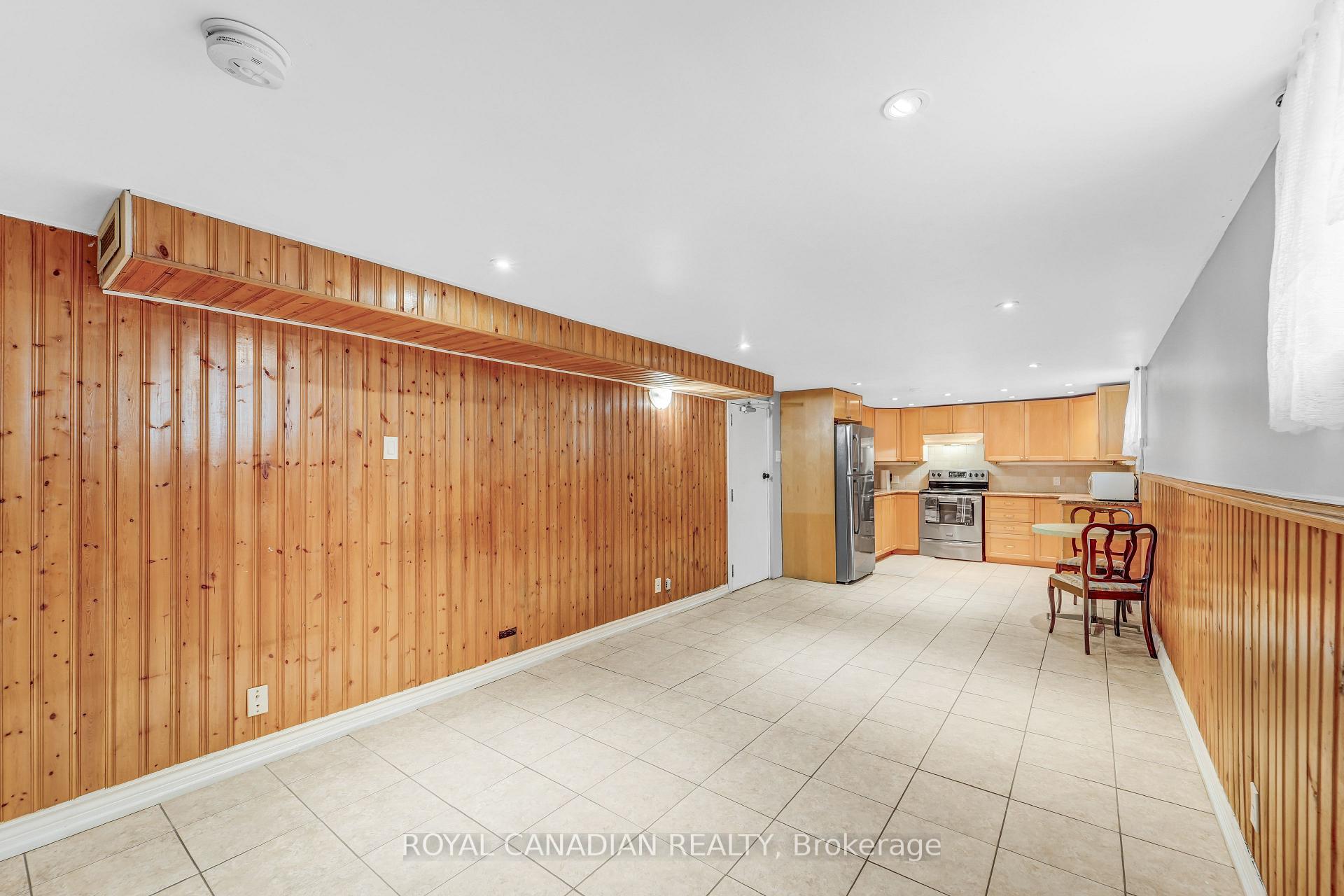 Photo 2 of Unit BSMT, 115 Darlingside Drive, Scarborough, West Hill — HOMEH