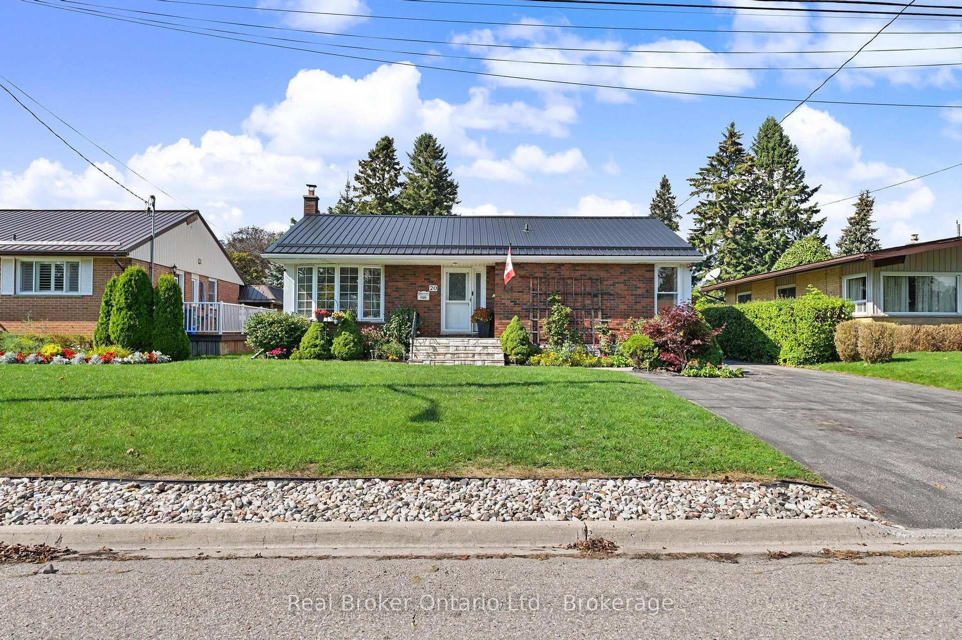 Photo 1 of 20 Freeman Drive, Port Hope — HOMEH